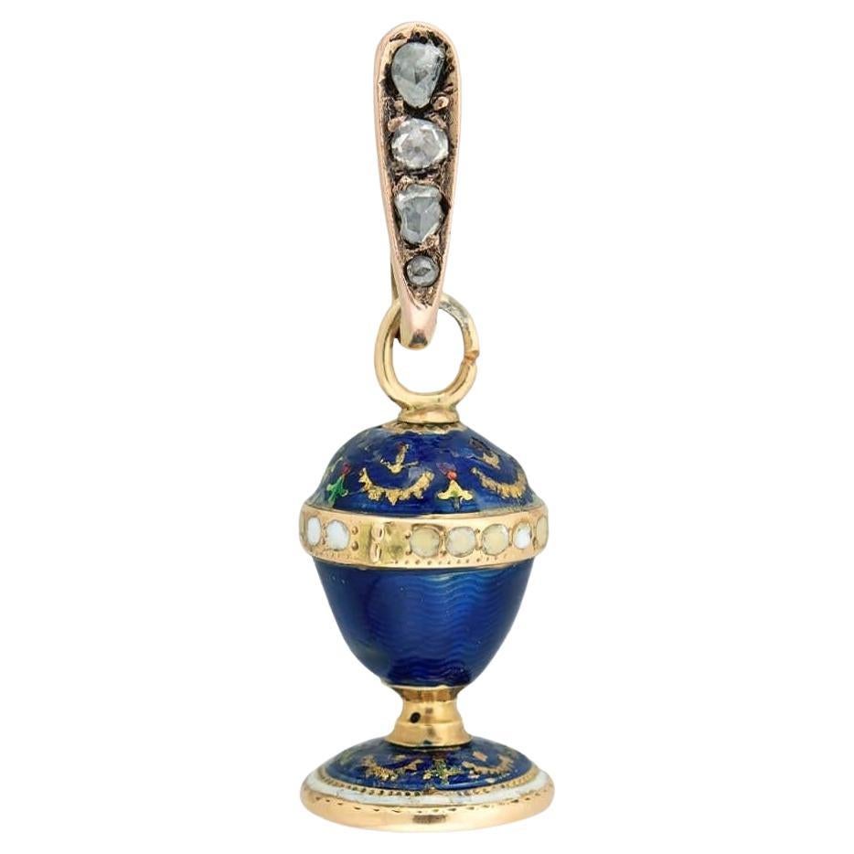 Petite urne/ampoule géorgienne en calcédoine 18 carats avec émail en vente