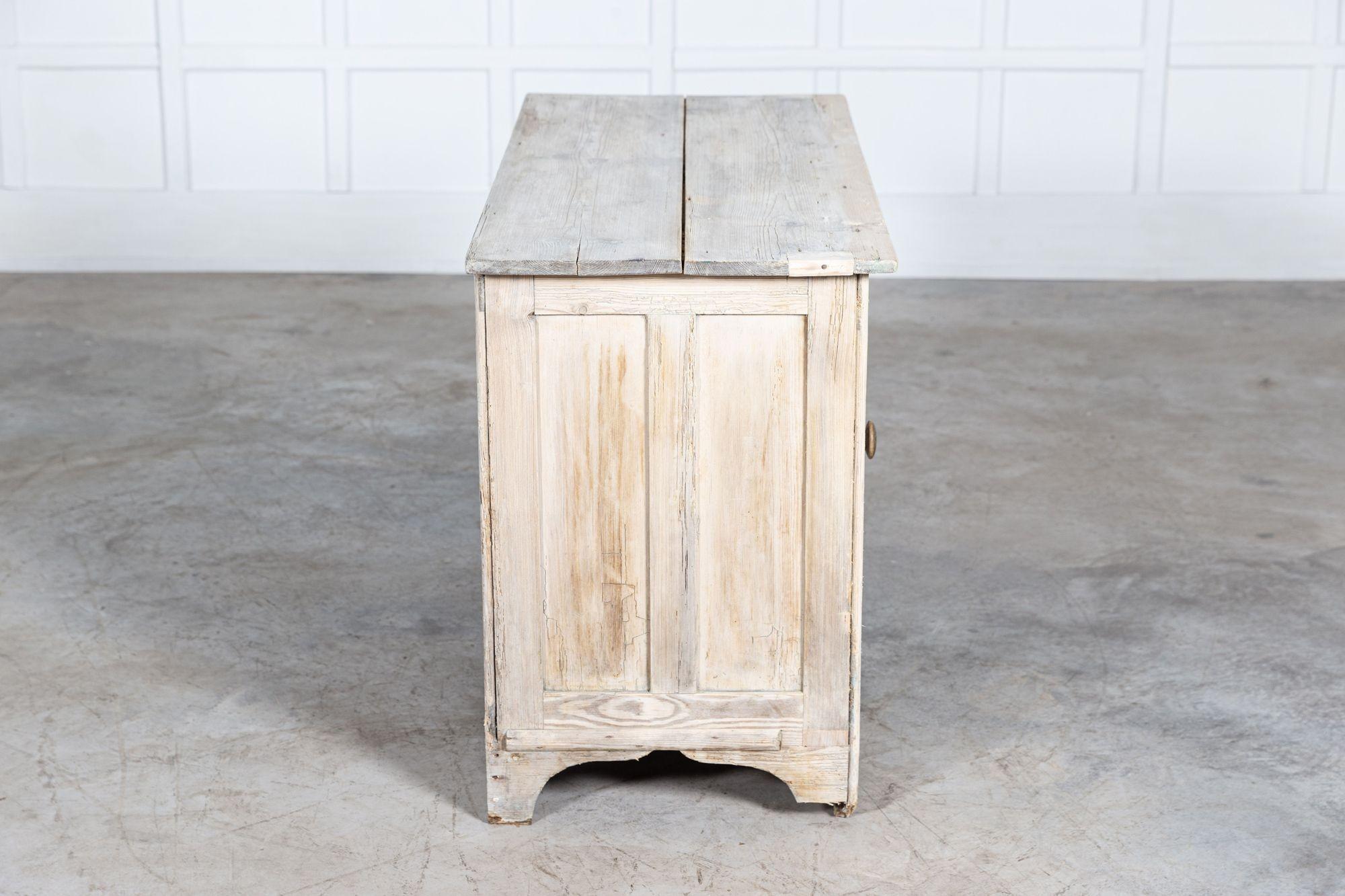 Georgian Pine Bleached Country House Storage Chest / Counter Island im Angebot 6