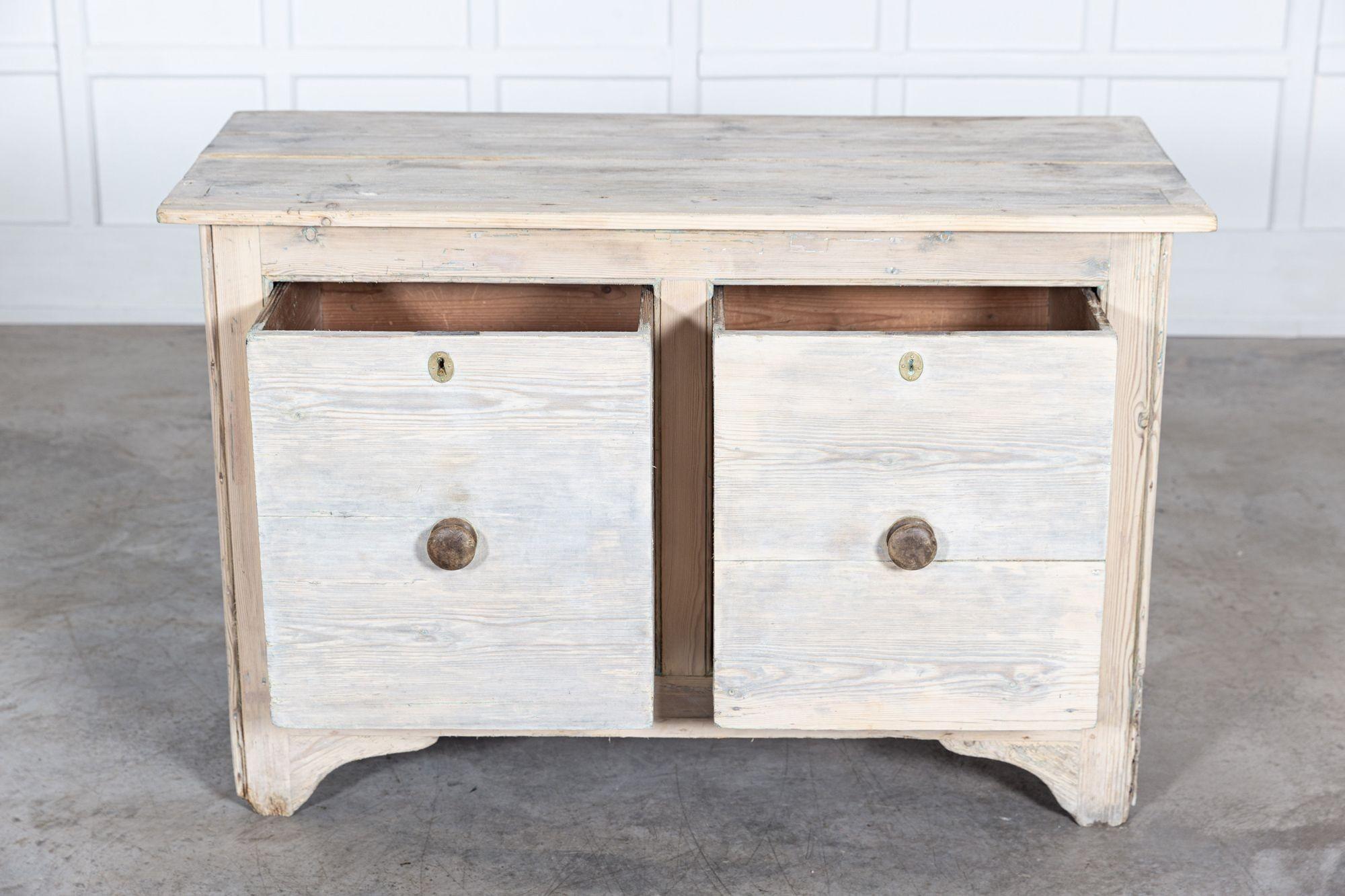 Georgian Pine Bleached Country House Storage Chest / Counter Island For Sale 5