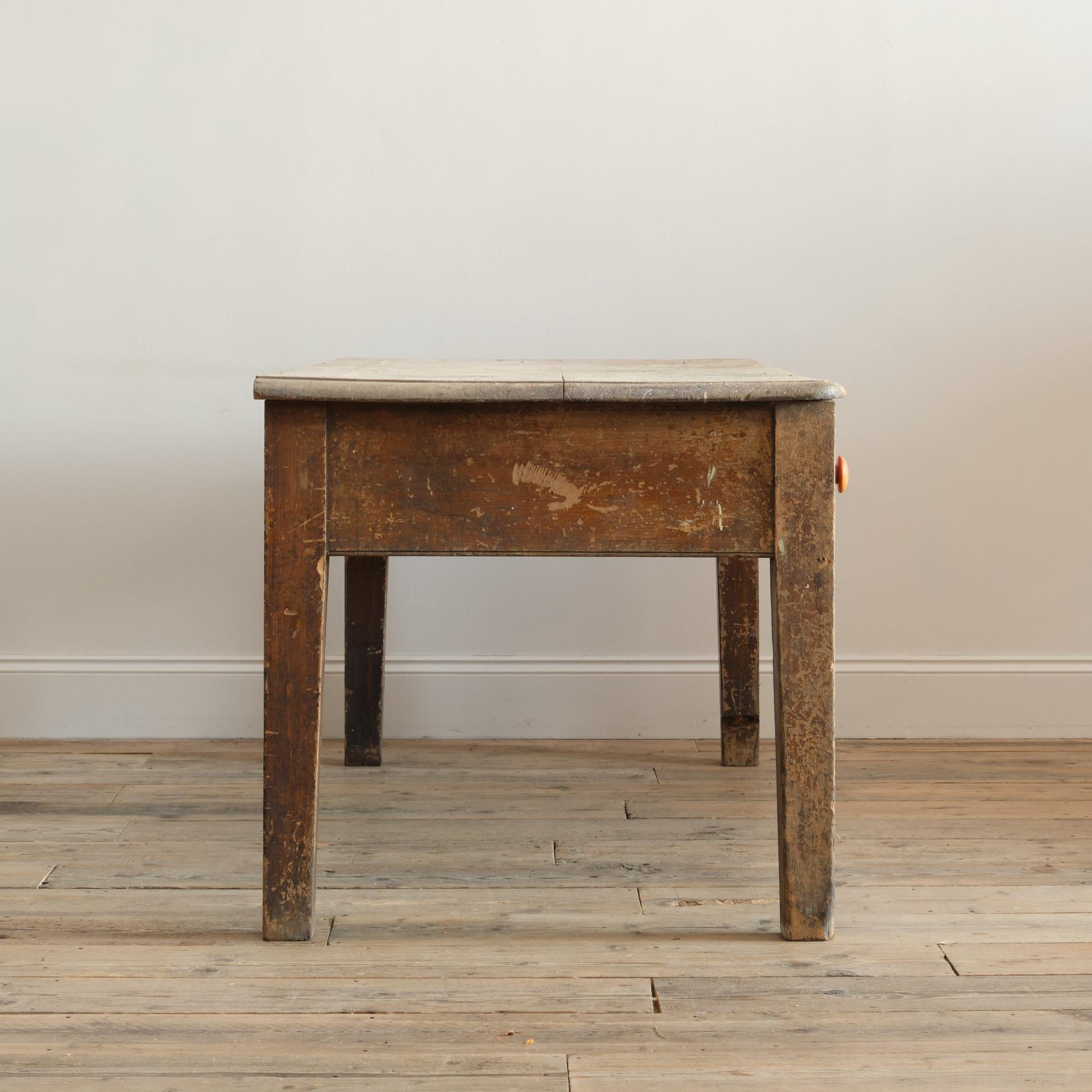 Georgian Pine Scullery Table In Original Paint For Sale 1