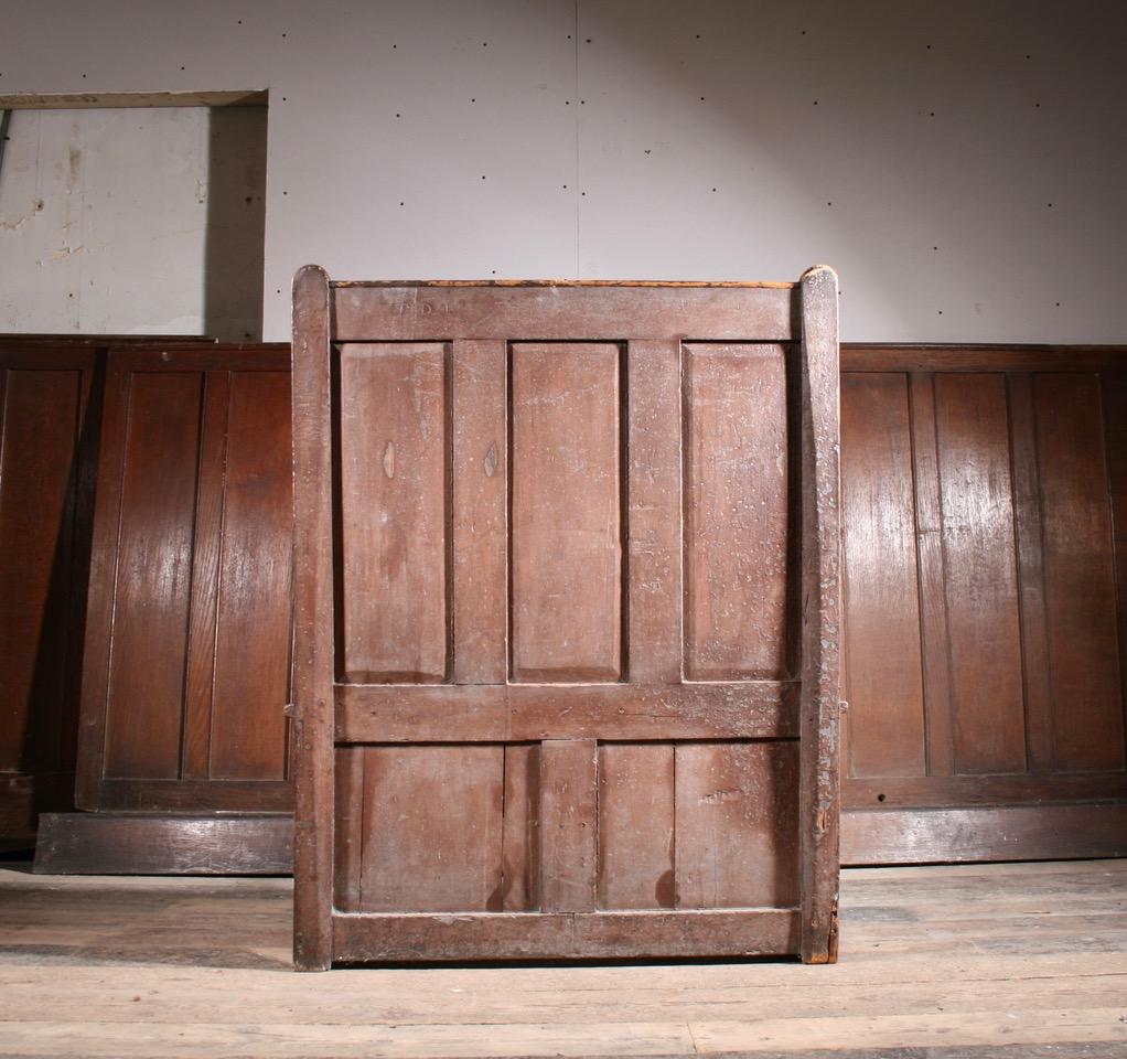 Georgianische Kiefer Siedlung in Originalfarbe (Handbemalt) im Angebot