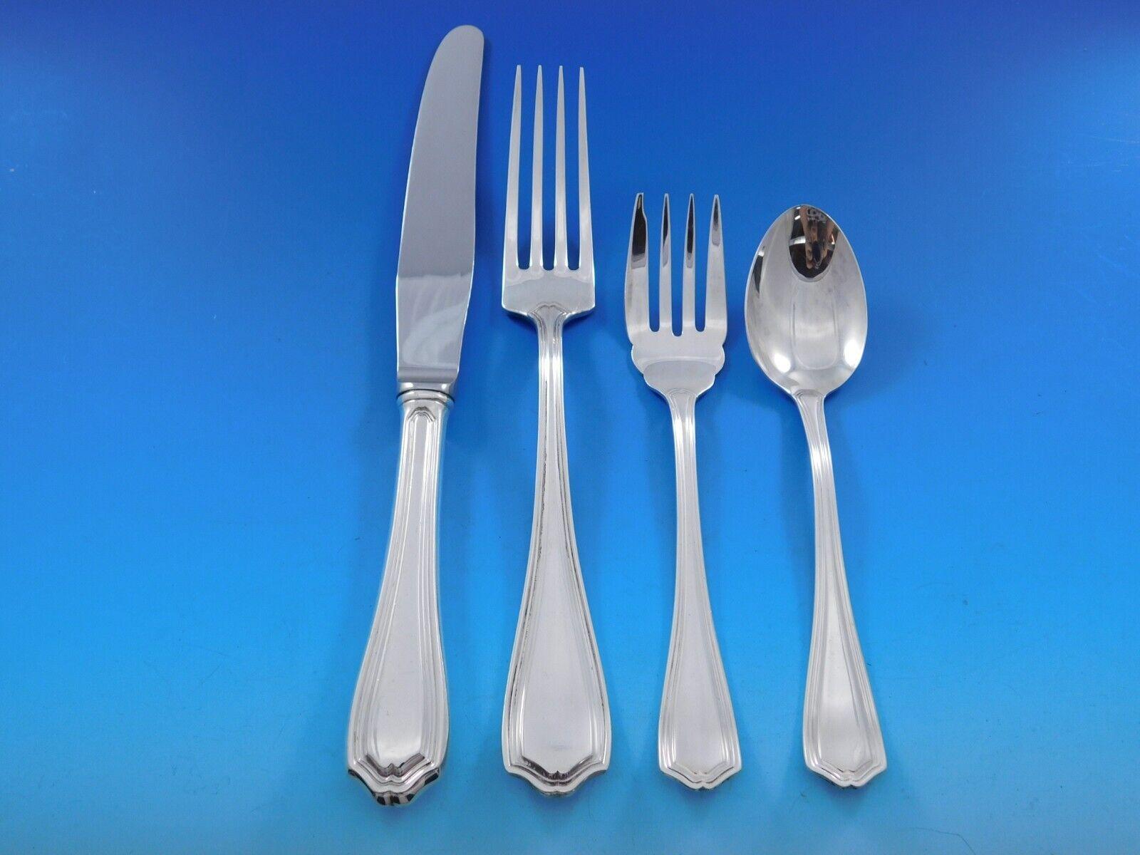 Service de couverts en argent sterling Georgian Plain par Birks, 81 pièces, Canada Excellent état - En vente à Big Bend, WI