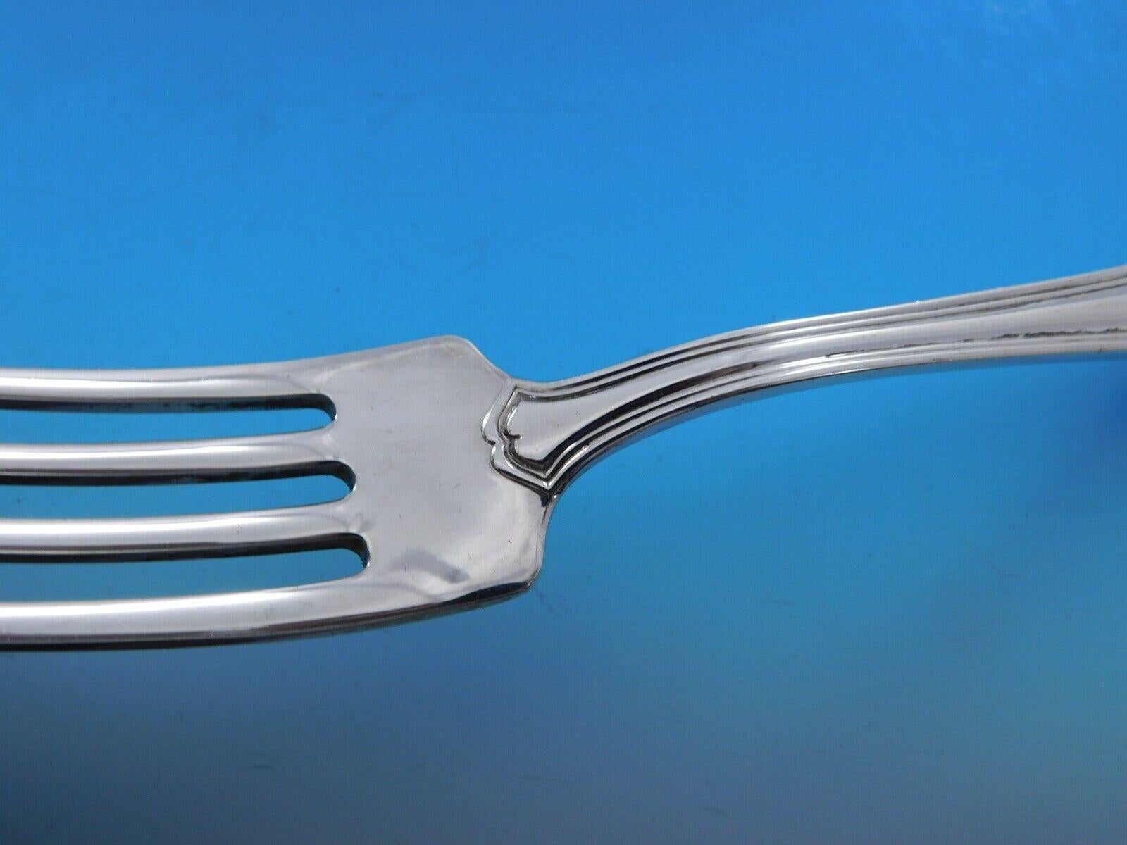 Argent sterling Service de couverts en argent sterling Georgian Plain par Birks, 81 pièces, Canada en vente