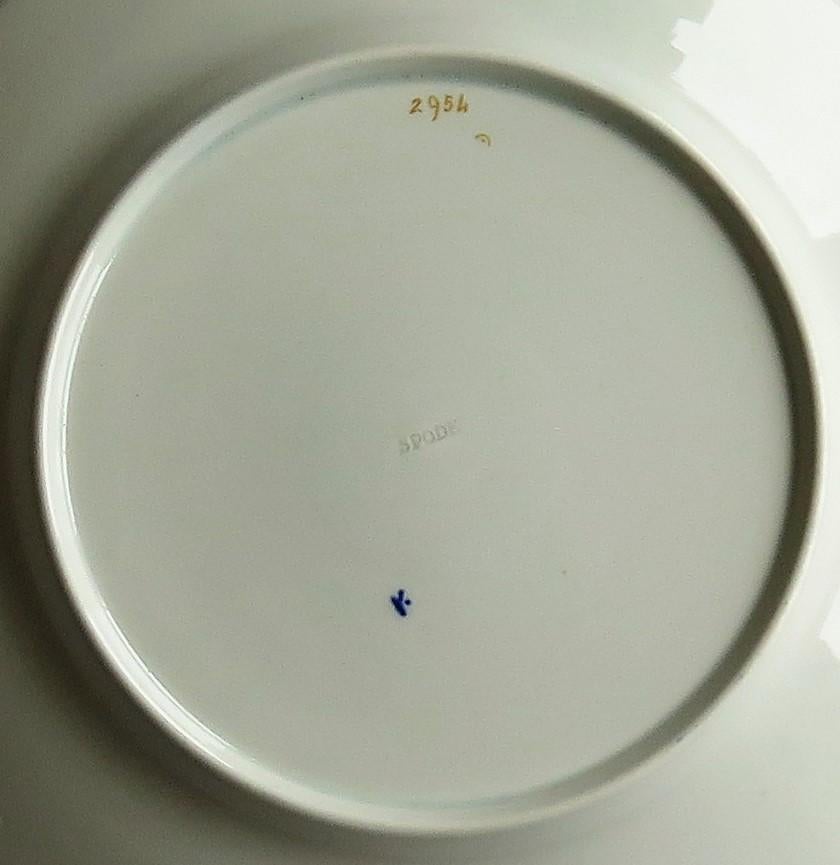Plato georgiano de Spode en forma de arco dorado Patrón número 2954, hacia 1820 en venta 11