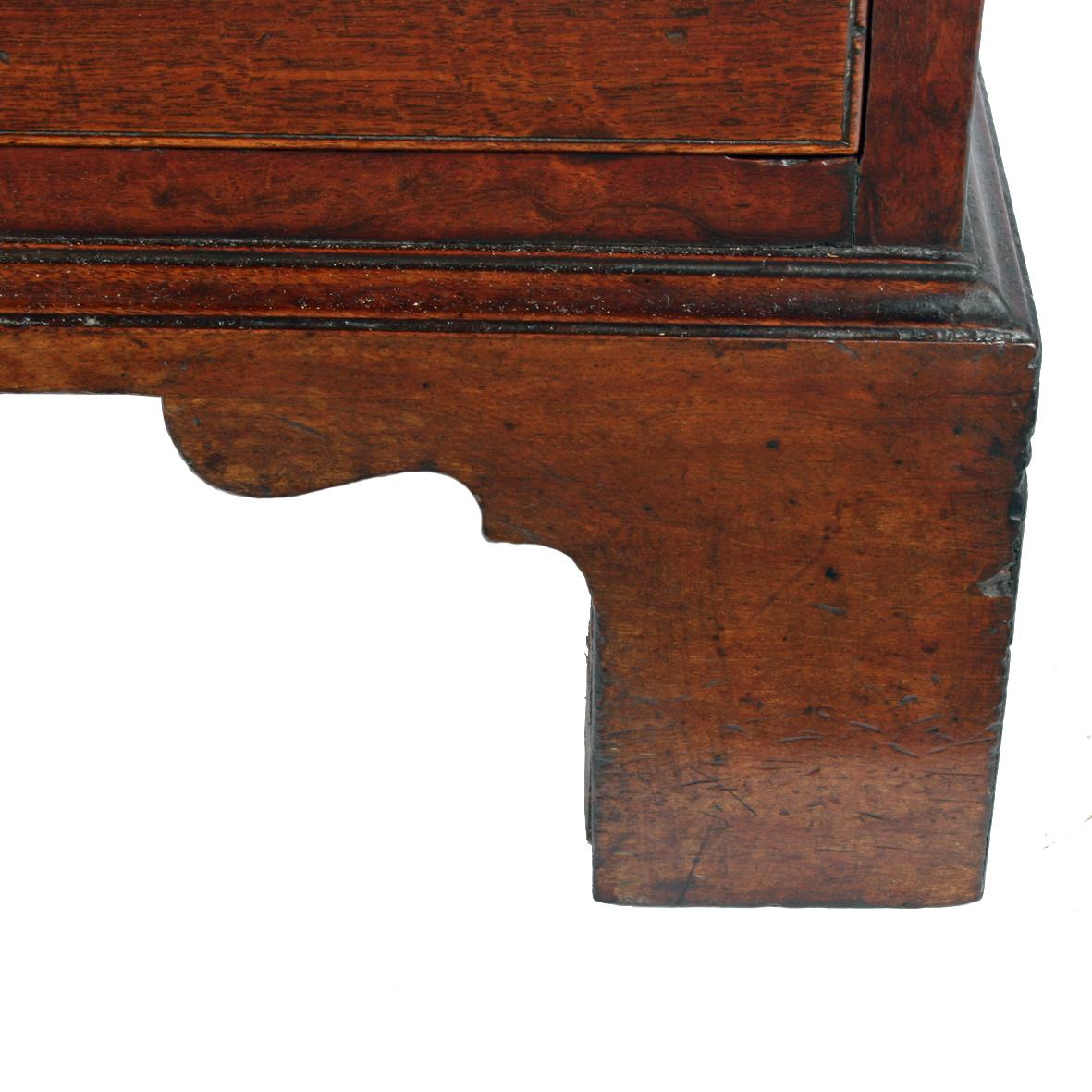 18th Century Georgian 'Plum Pudding' Mahogany Bureau Desk For Sale 2