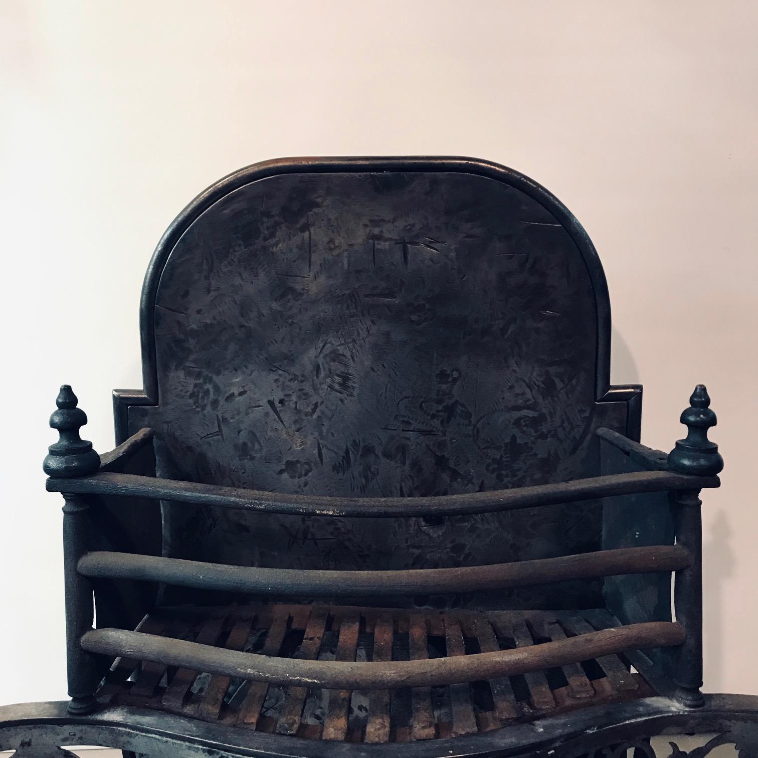 English Georgian Polished Steel Firegrate, circa 1800 For Sale