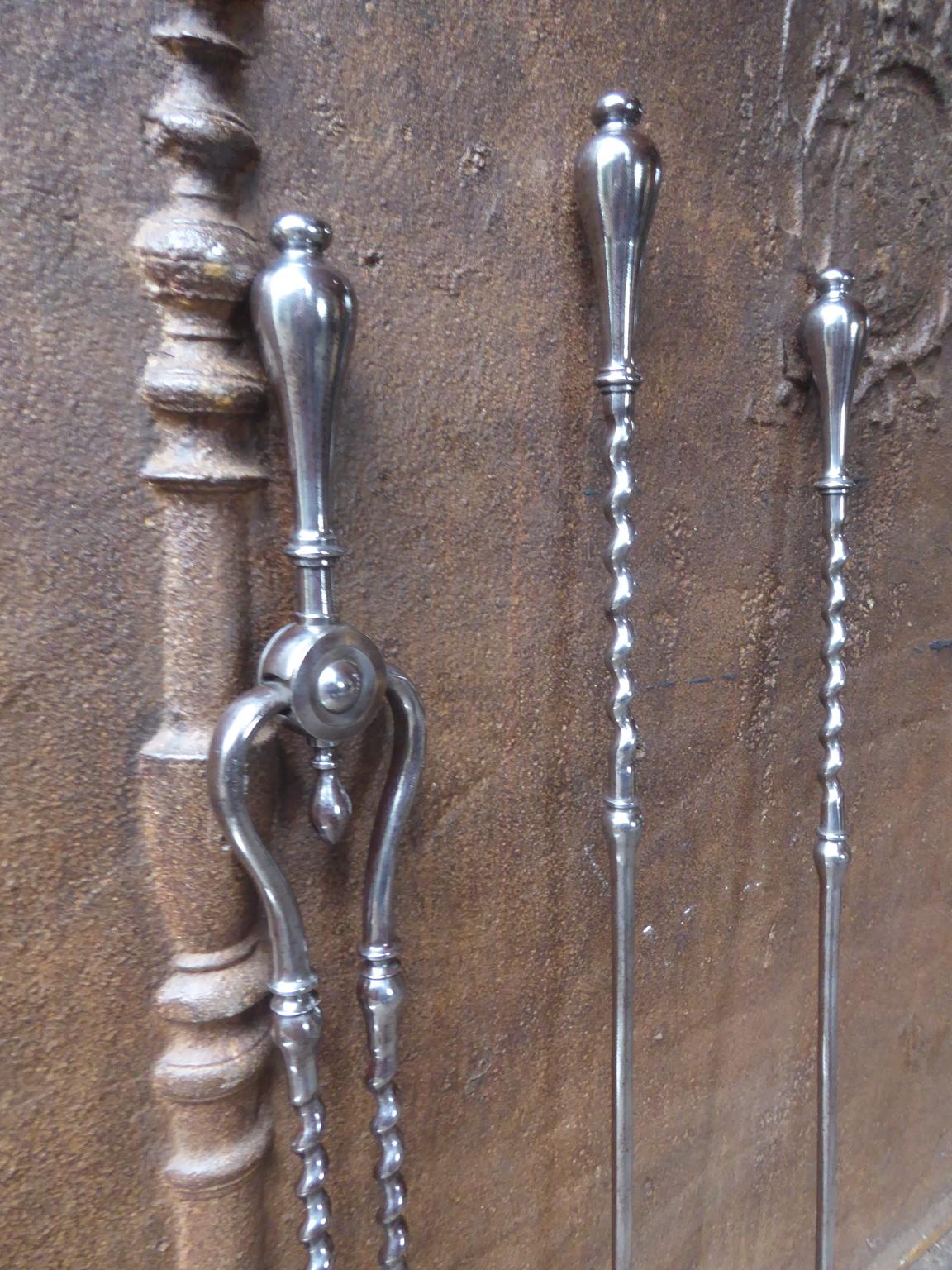 Georgian Polished Steel Fireplace Tool Set or Fire Irons, 18th-19th Century In Good Condition In Amerongen, NL