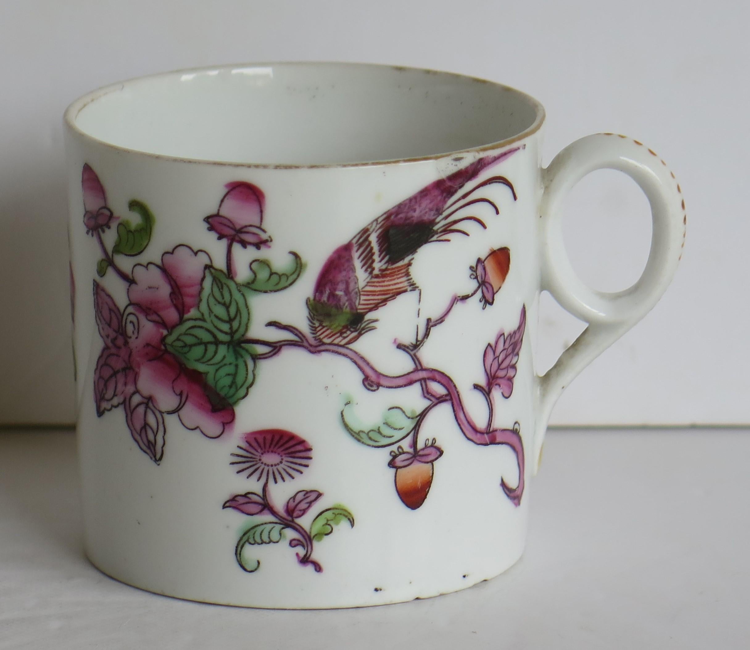 Georgian Porcelain Coffee Can by New Hall Hand-Painted Pattern, Circa 1815 5