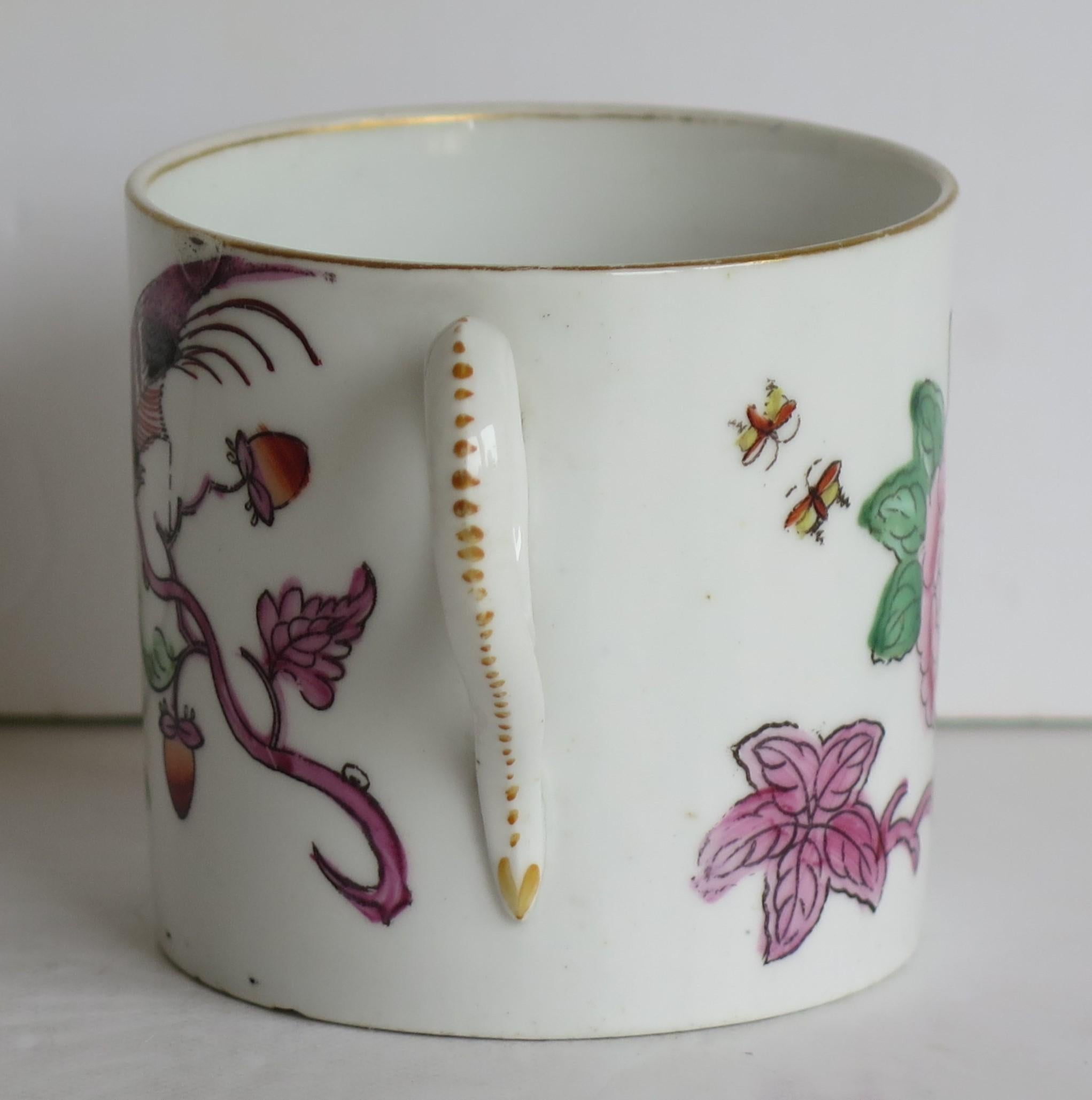 Georgian Porcelain Coffee Can by New Hall Hand-Painted Pattern, Circa 1815 1