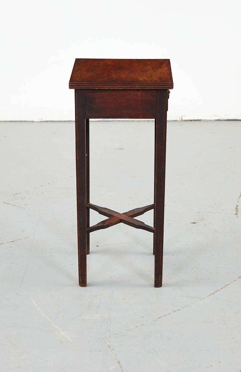 Late 18th Century Georgian Provincial Padouk Square Table For Sale