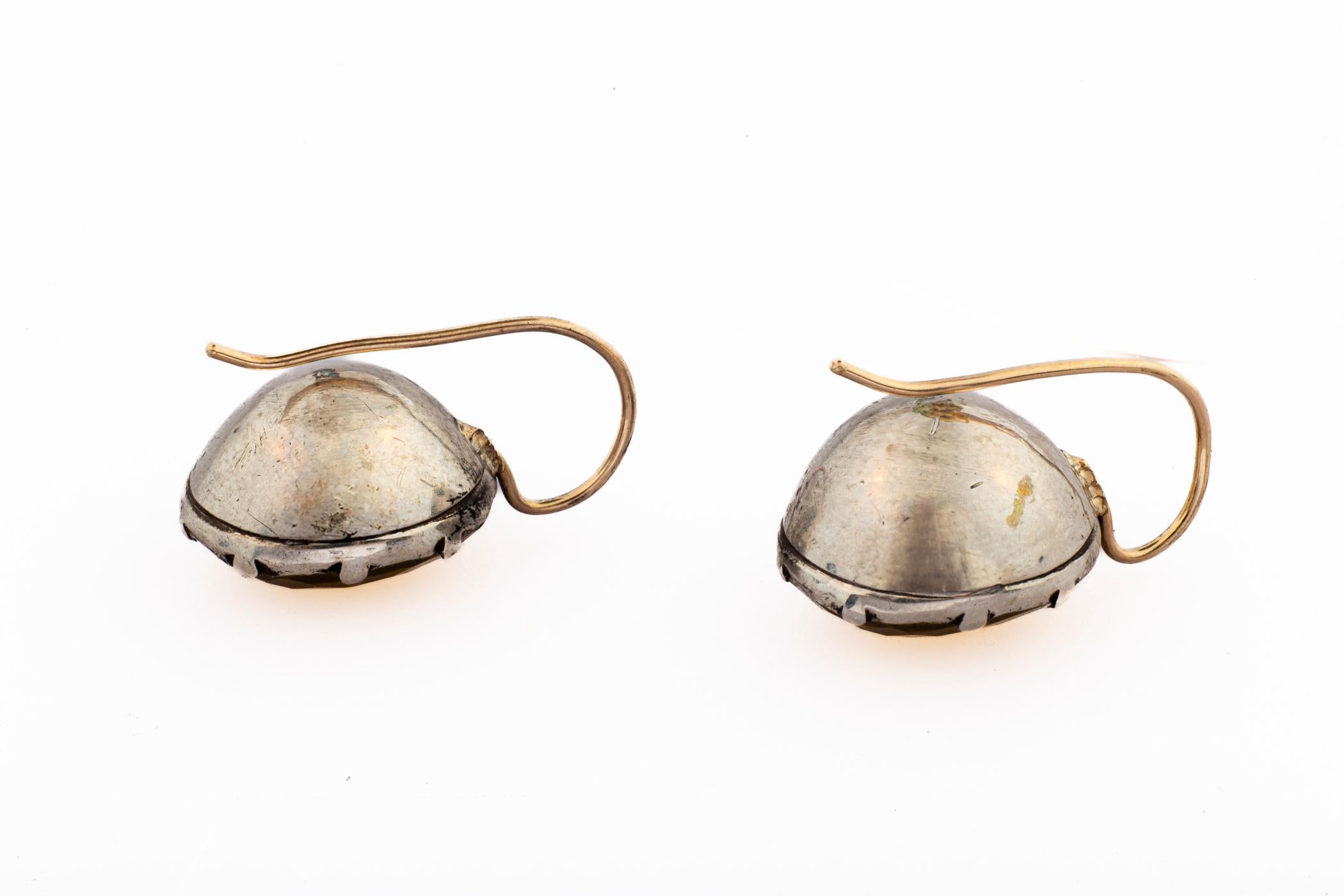Women's or Men's Georgian Rare Chartreuse Paste Earrings c. 1820 For Sale