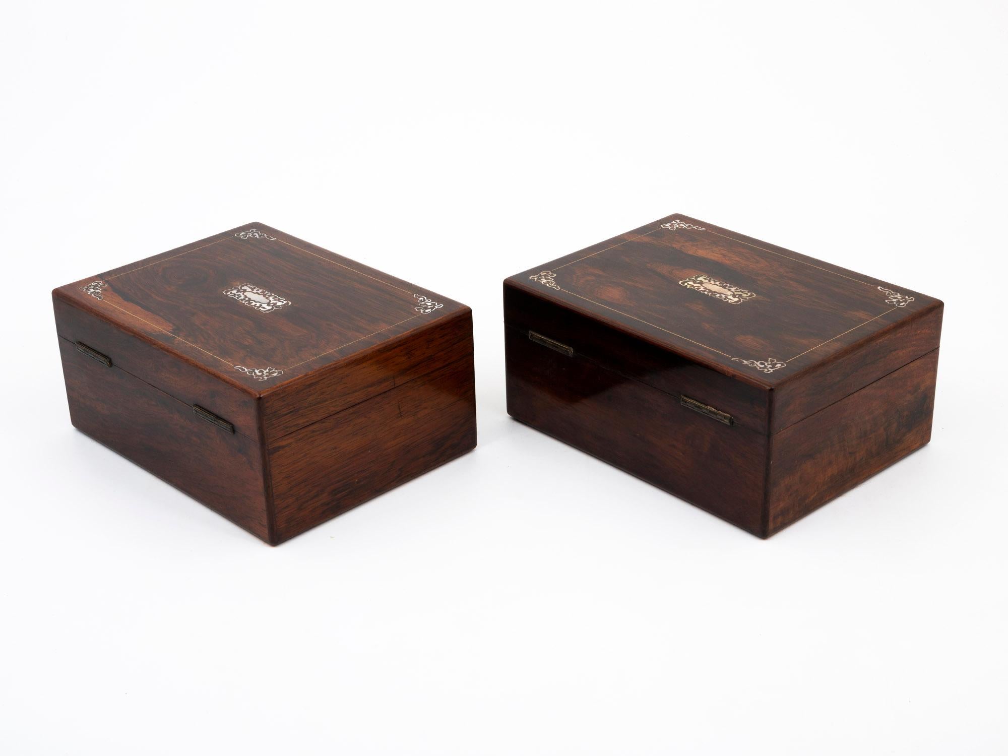 Georgian Rare Pair of Inlaid Rosewood Sewing Boxes In Good Condition In Northampton, GB