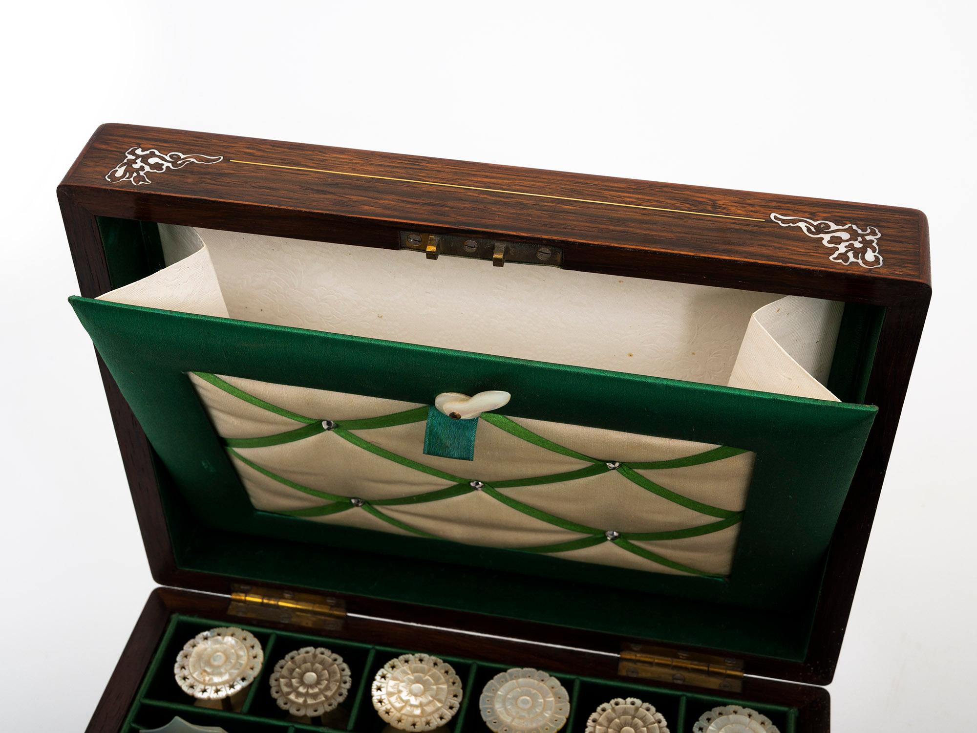 Georgian Rare Pair of Inlaid Rosewood Sewing Boxes 2