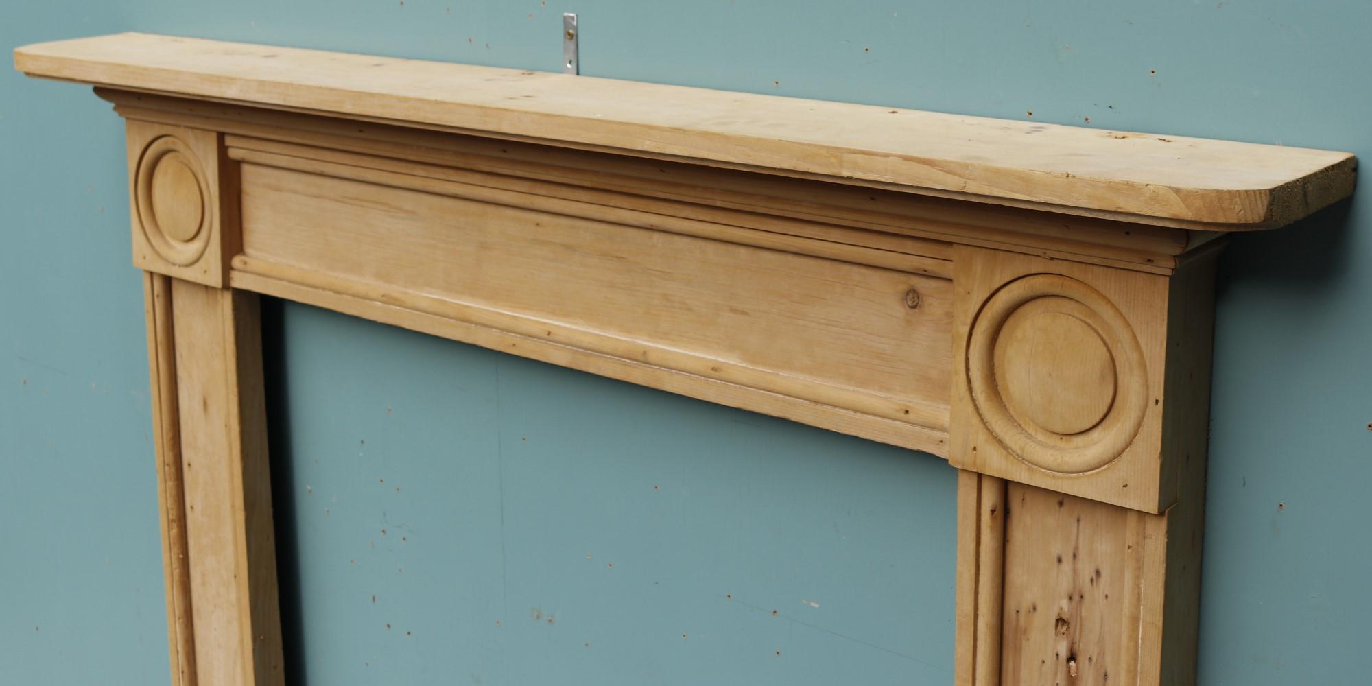 Georgian Reclaimed Pine Bullseye Mantel In Fair Condition For Sale In Wormelow, Herefordshire