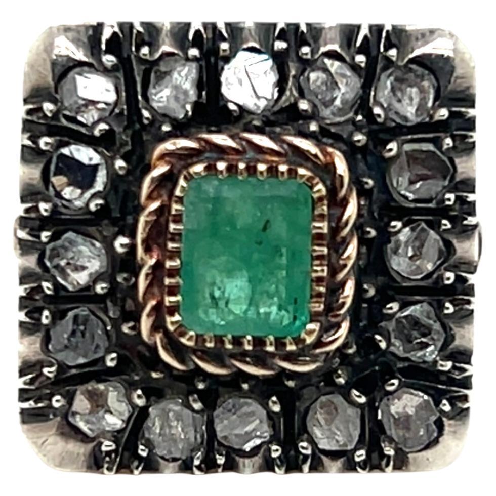 Reproduction géorgienne Bague en argent sterling or jaune 14k diamant émeraude années 1950 en vente