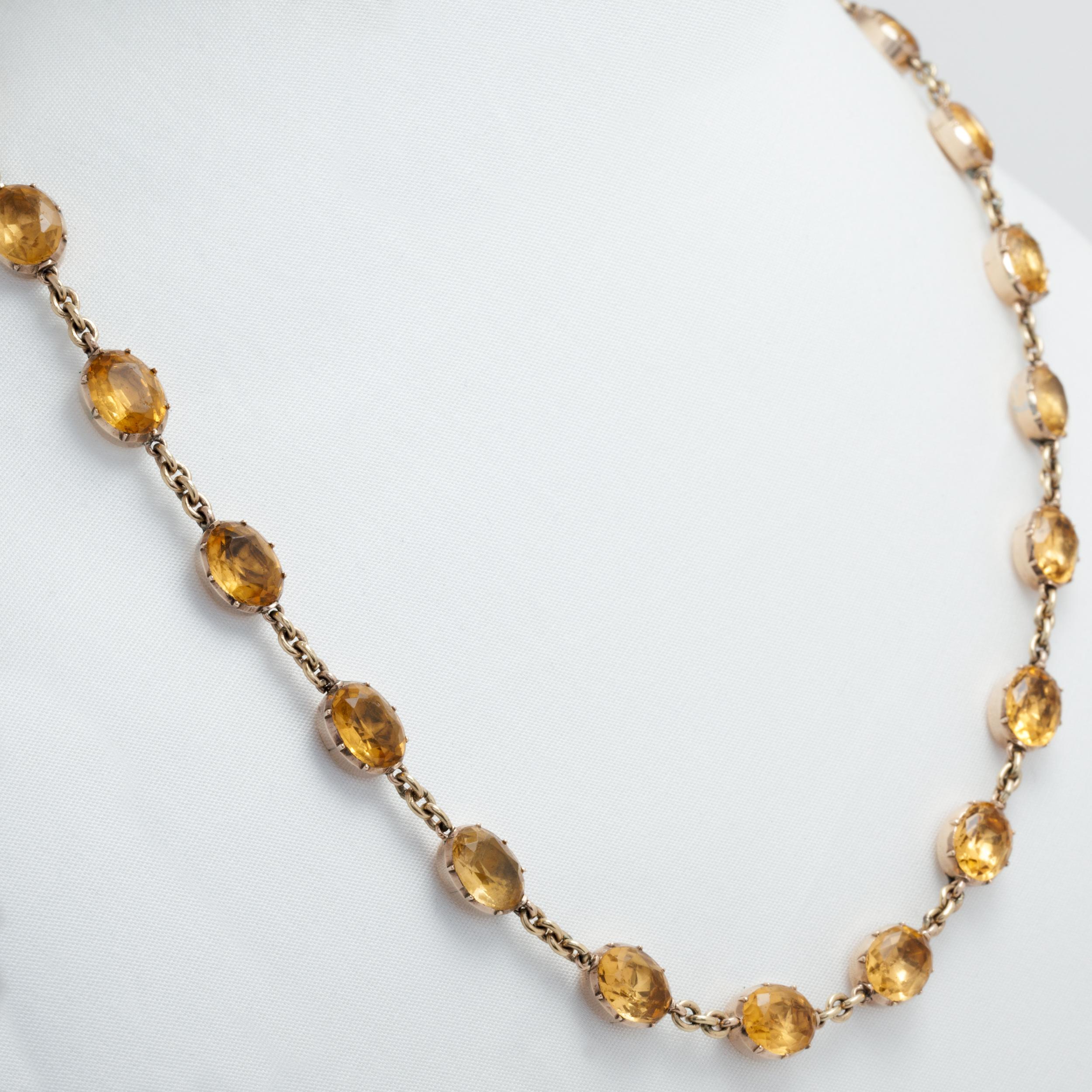 Georgian Revival 15 Karat Yellow Gold and Natural Topaz Rivière In Good Condition For Sale In New York, NY