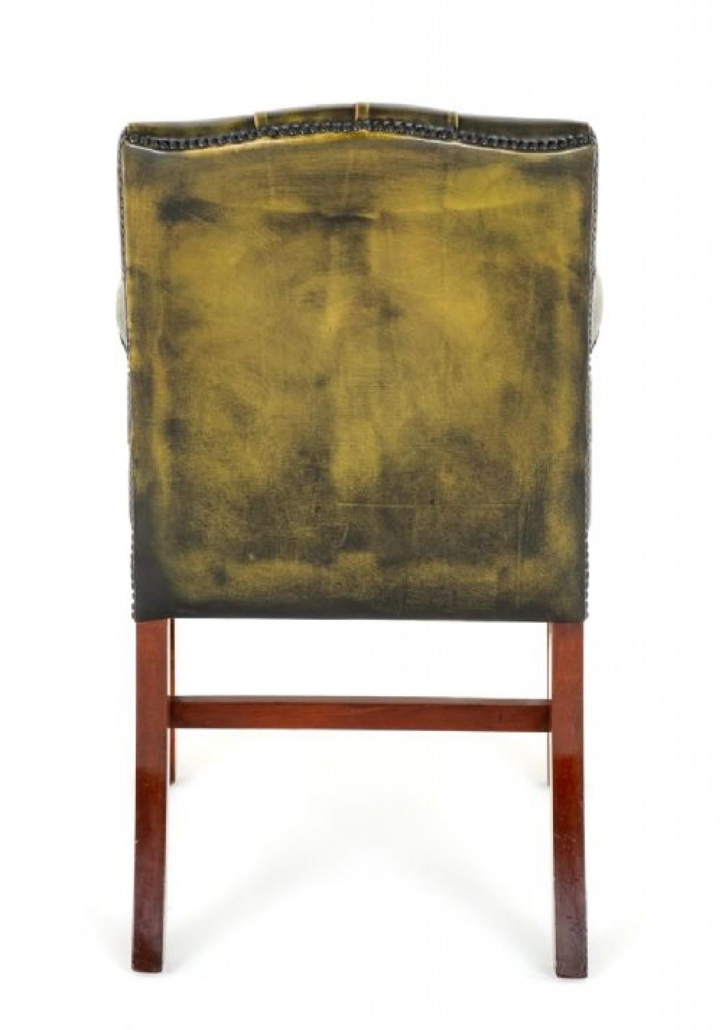 Fauteuil en cuir de style néo-géorgien Gainsborough Bon état - En vente à Potters Bar, GB