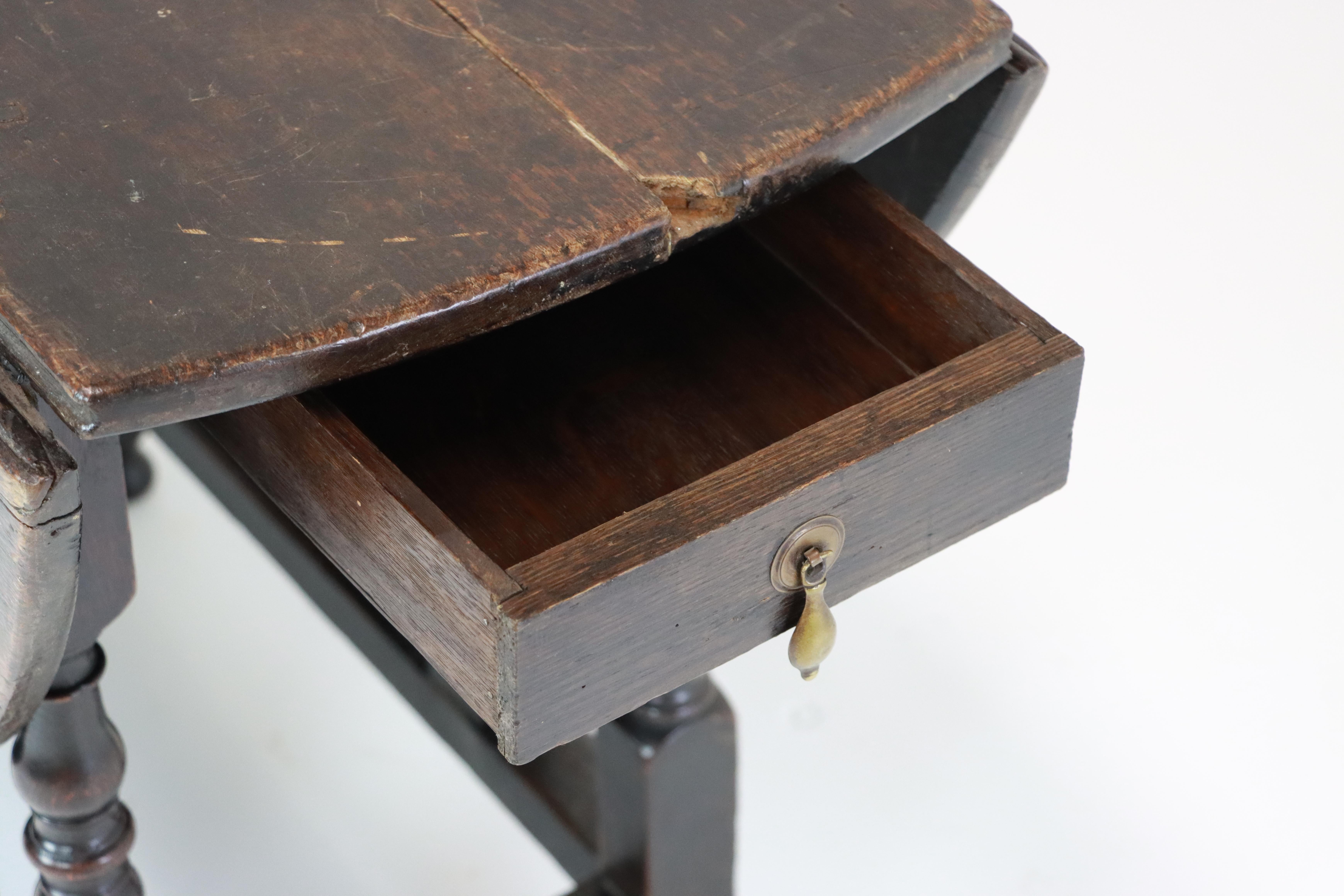 Georgian Revival English Barley Twist Oak Gateleg Table For Sale 4