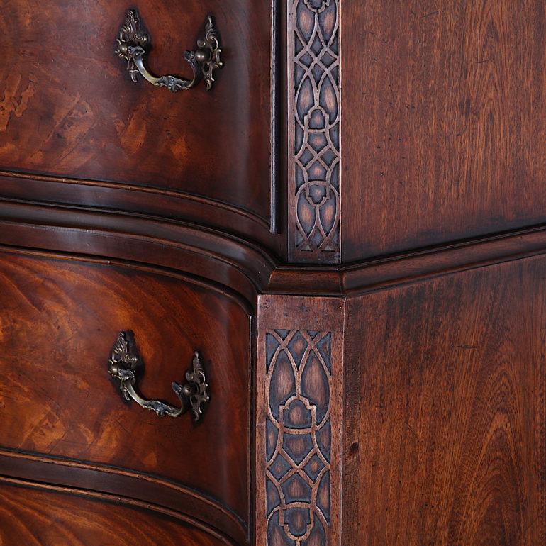 English Georgian Revival Flame Mahogany Chest on Chest