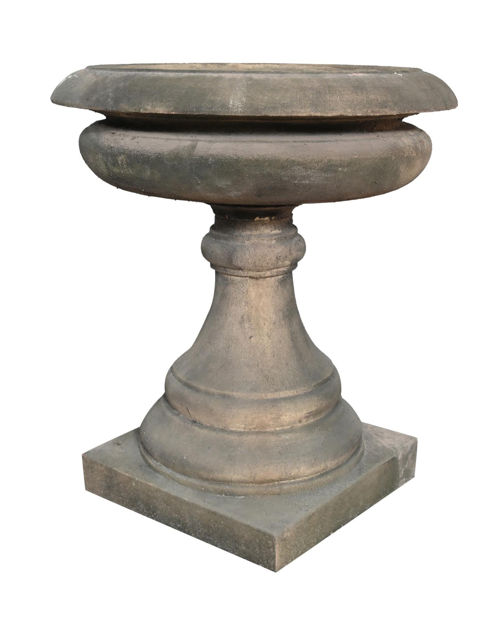 Late 20th Century Georgian Revival Garden Tazza Font Stone Urn Bird Bath For Sale