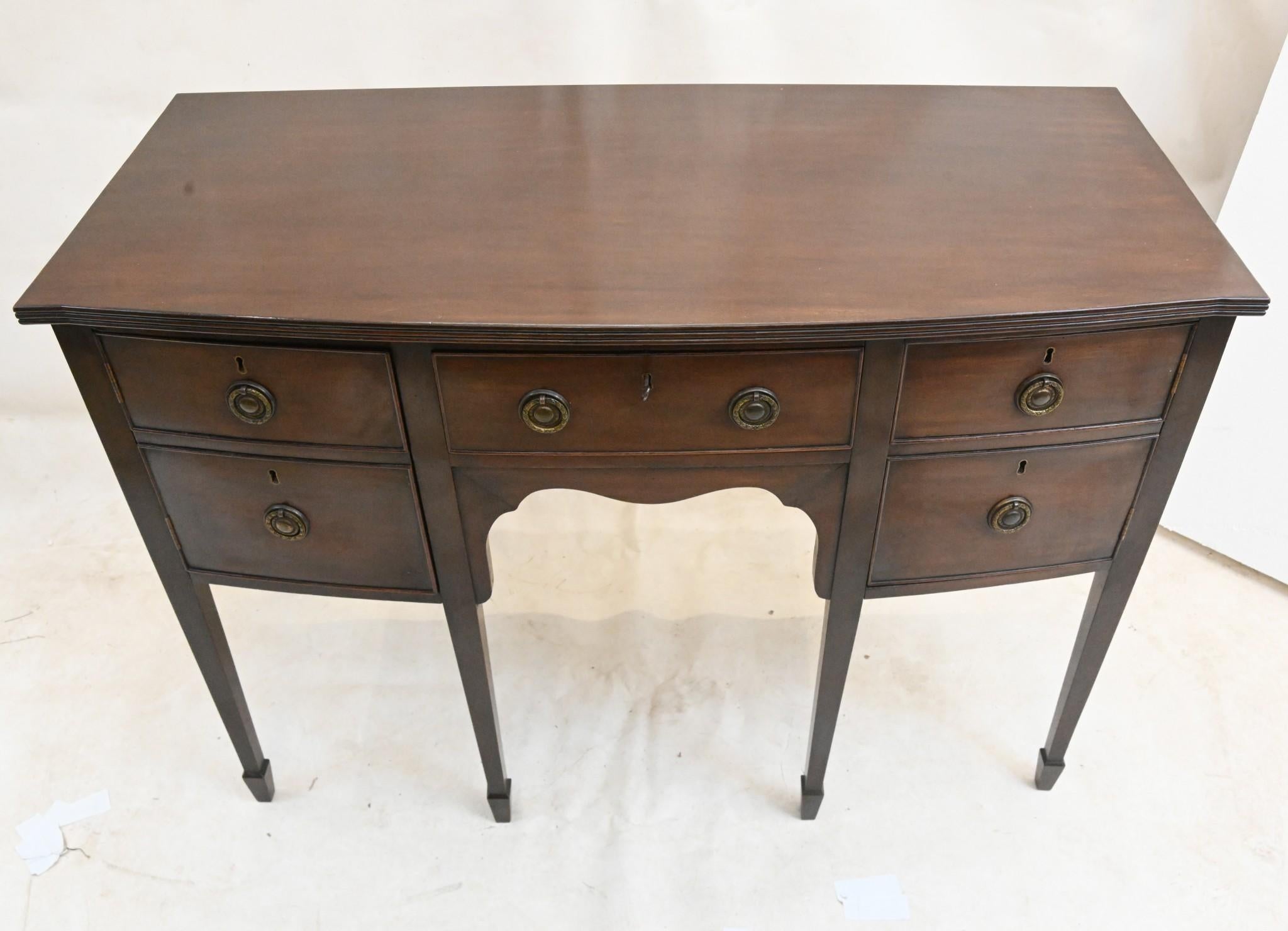 Georgian Revival Sideboard Mahogany 1890 In Good Condition For Sale In Potters Bar, GB