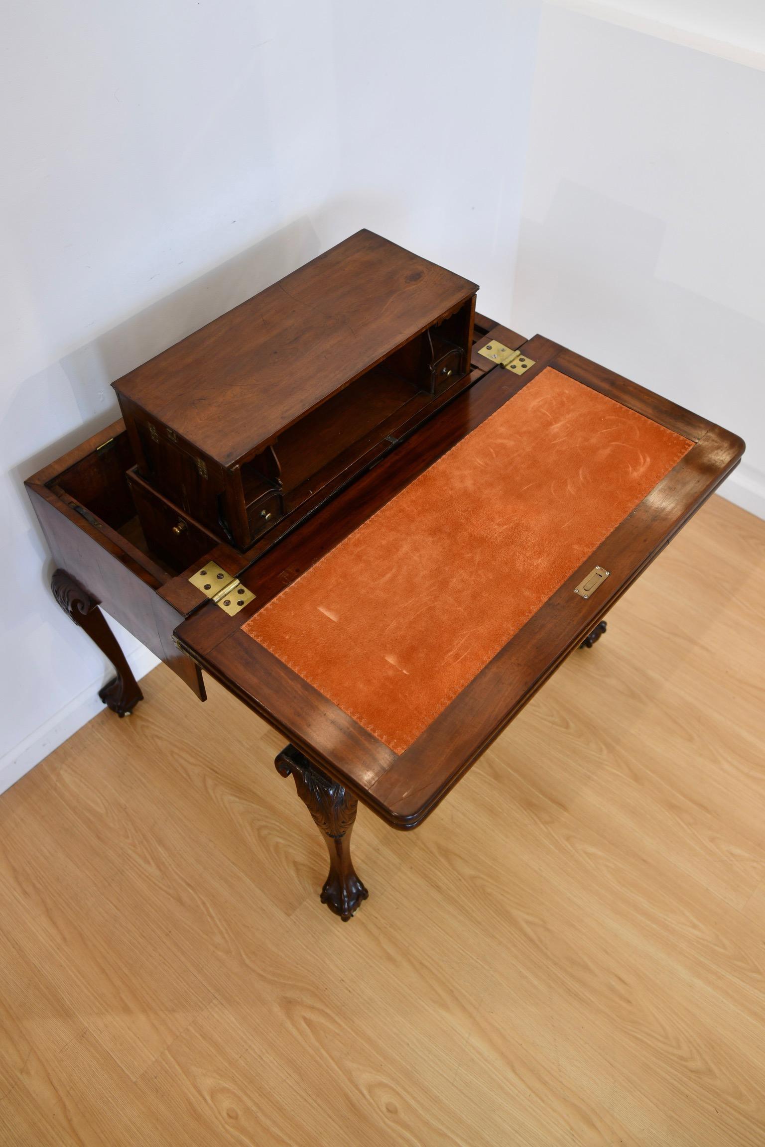 Georgian Revival Transforming Desk and Games Table For Sale 12