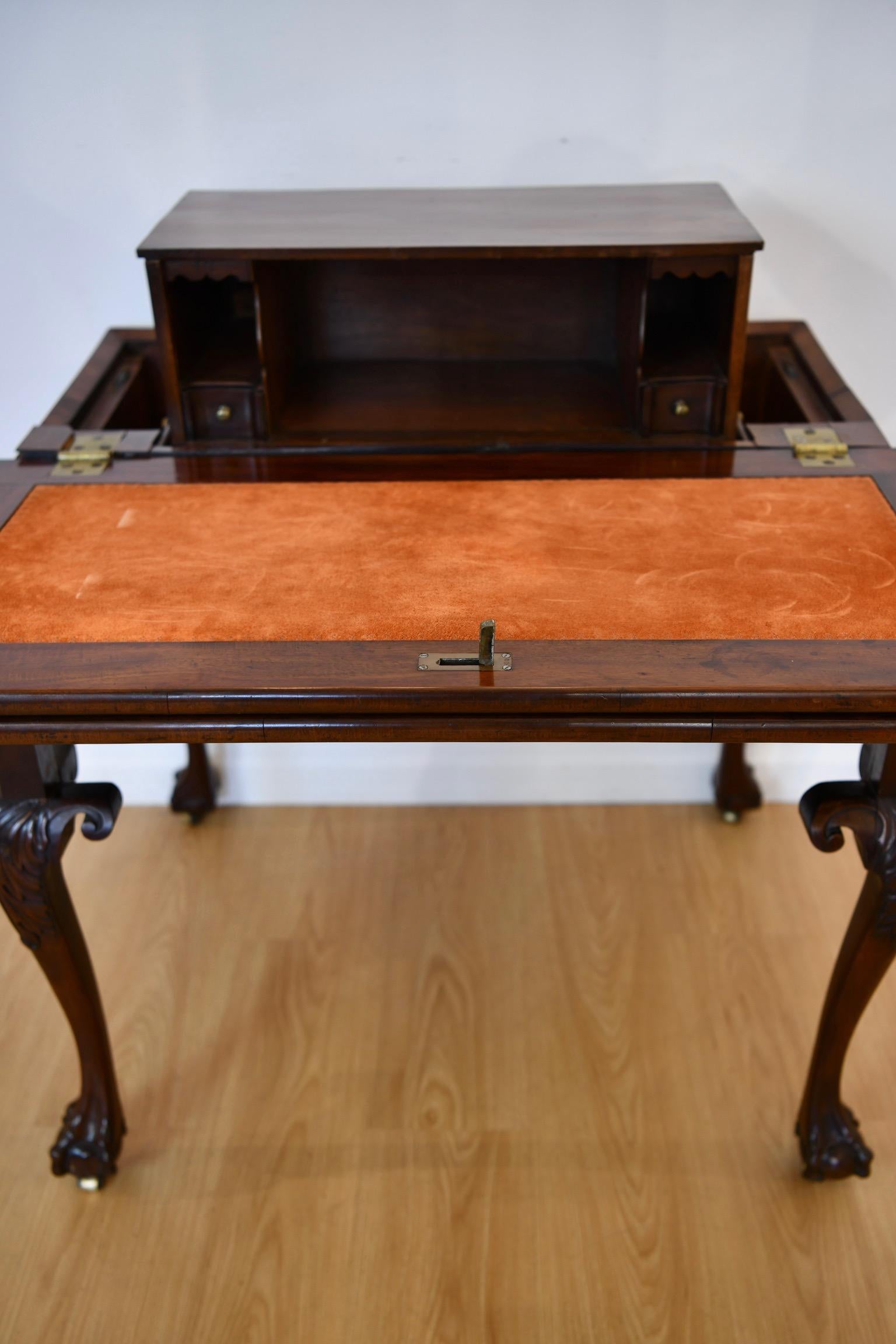 Georgian Revival Transforming Desk and Games Table For Sale 14