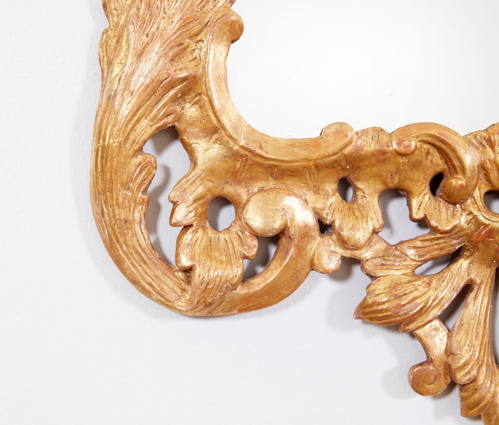 Georgianischer Rokoko-Giltwood-Spiegel im Zustand „Gut“ im Angebot in Greenwich, CT