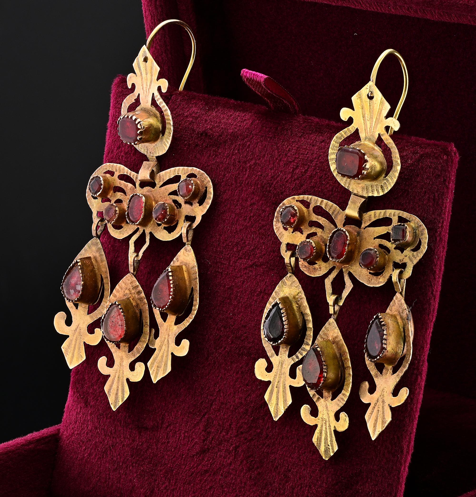 Georgian Rococo Red Paste Stone 9 KT Gold Bow Earrings For Sale 3