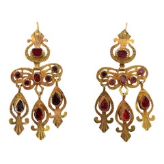 Boucles d'oreilles avec nœud en or 9 KT, pierre de pâte rouge rococo géorgienne