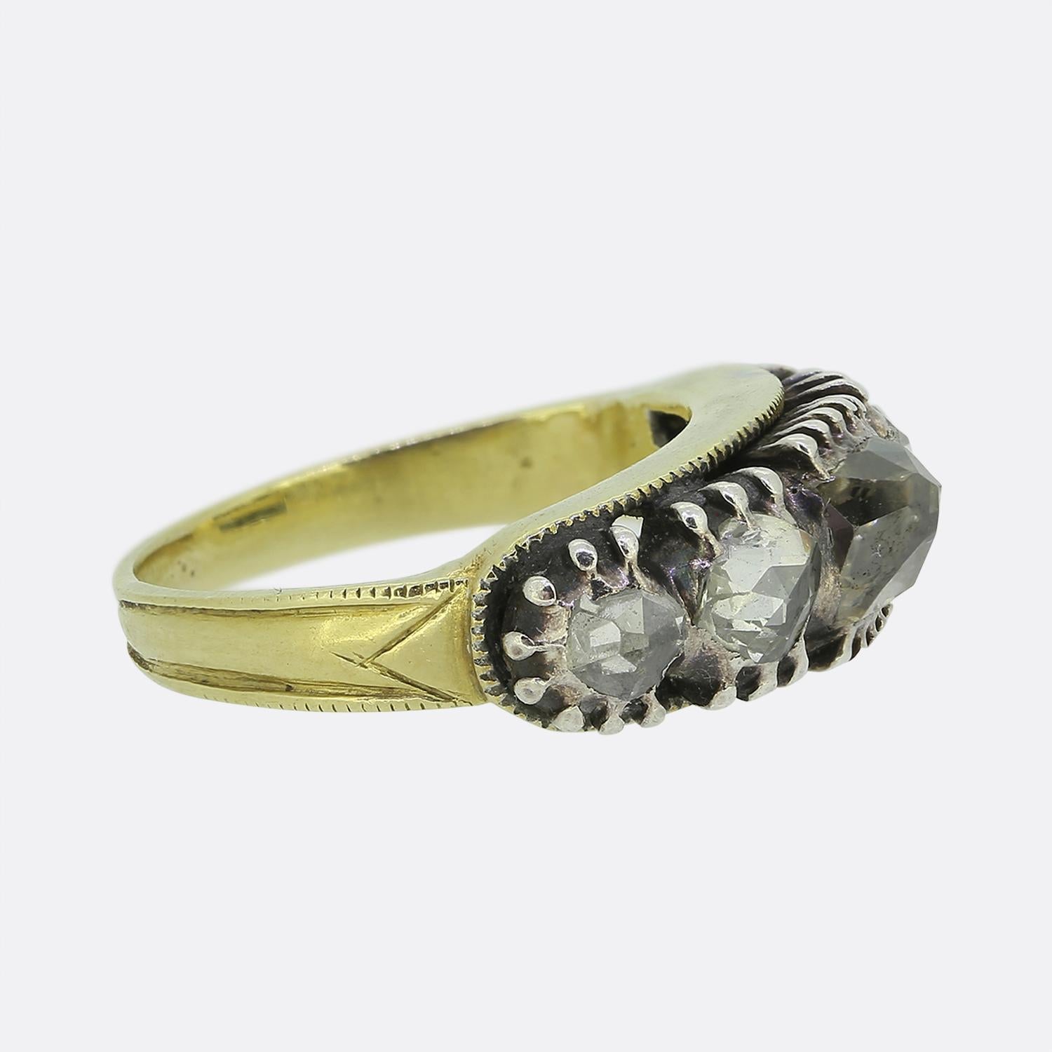 Georgian Rose Cut Diamond Five-Stone Ring In Good Condition For Sale In London, GB