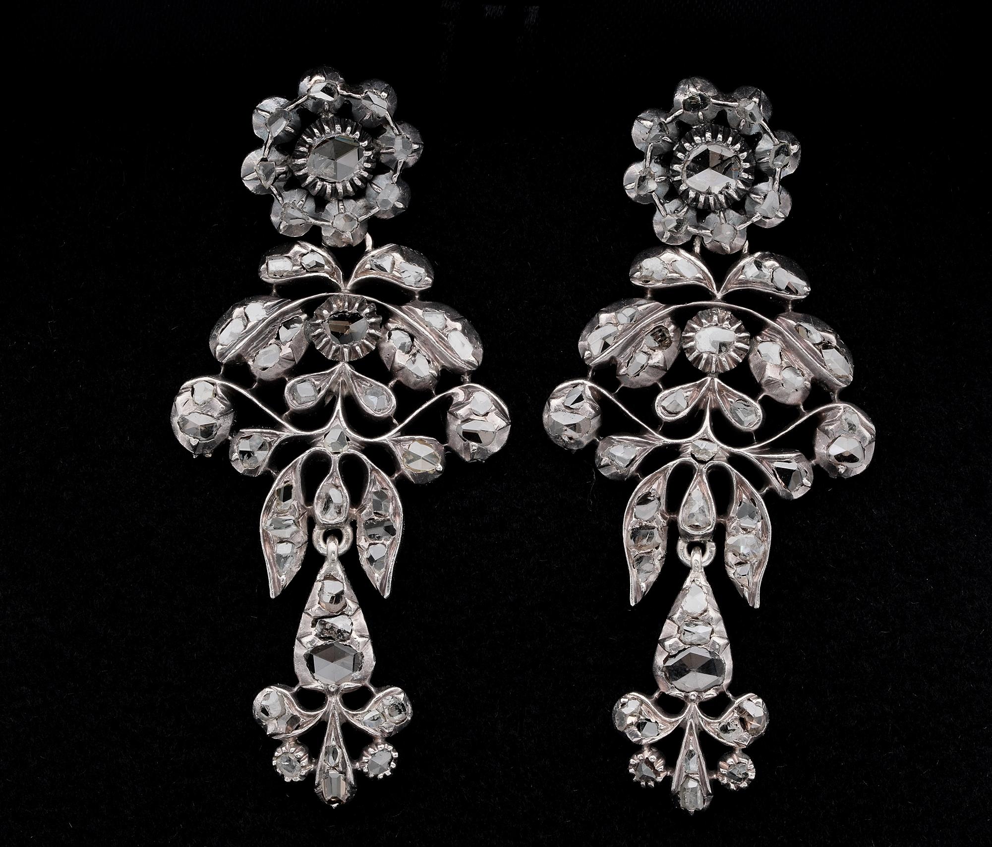 1790 ca.
18 Kt gold topped by silver
Fabulous openwork rococo Giardinetti design suspending from a main flower top, intricately done by the Georgian masters feature a selection of 92 in number rose cut Diamonds giving out that special twinkle at any