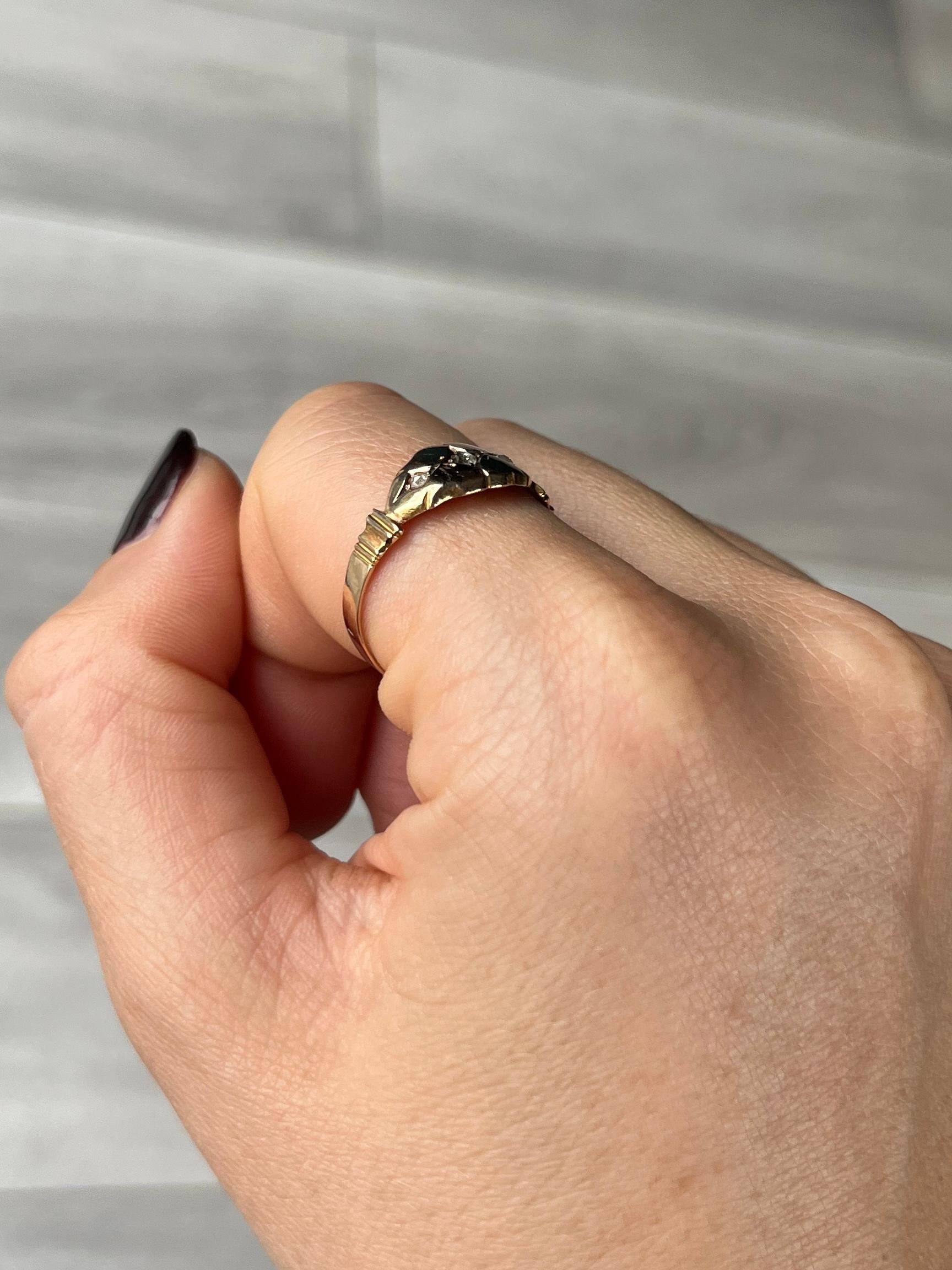 Bague géorgienne à trois pierres en or 15 carats en vente 1