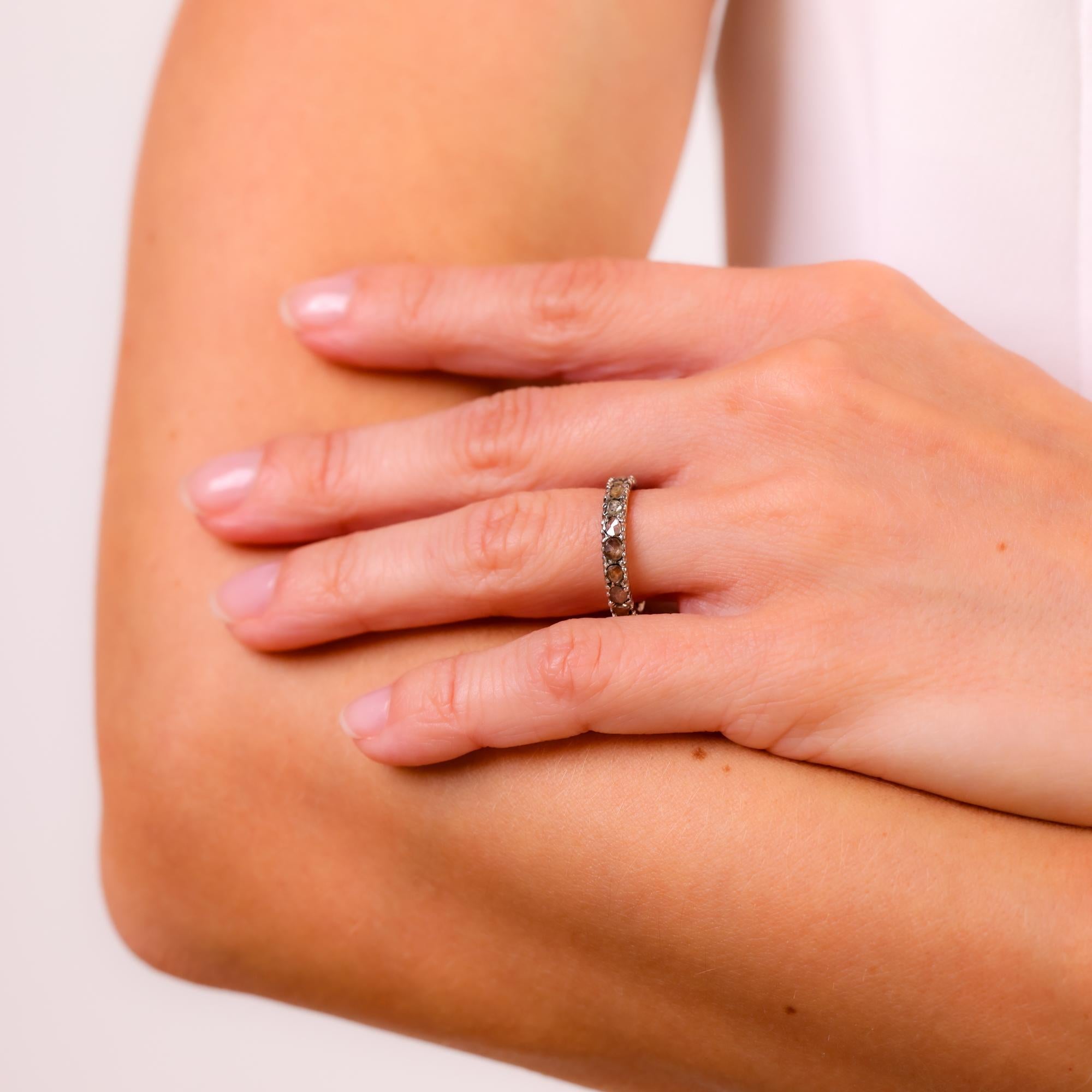 Georgischer Diamant mit Rosenschliff Gelbgold Silber Ewigkeitsring (Georgian)