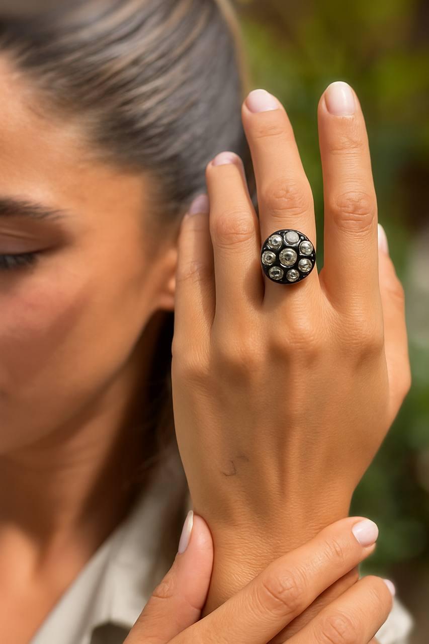 Georgischer Ring im Rosenschliff (Kunsthandwerker*in) im Angebot