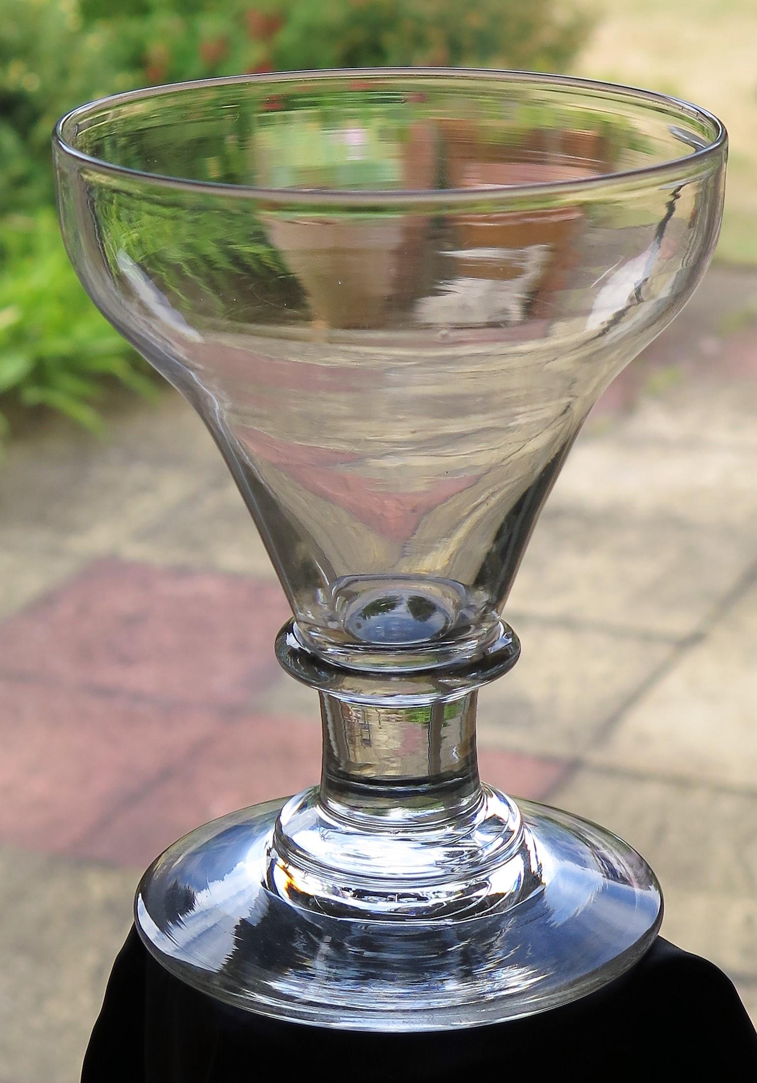 Georgian Rummer Drinking Glass Handblown Lead Glass, English, circa 1810 In Good Condition In Lincoln, Lincolnshire