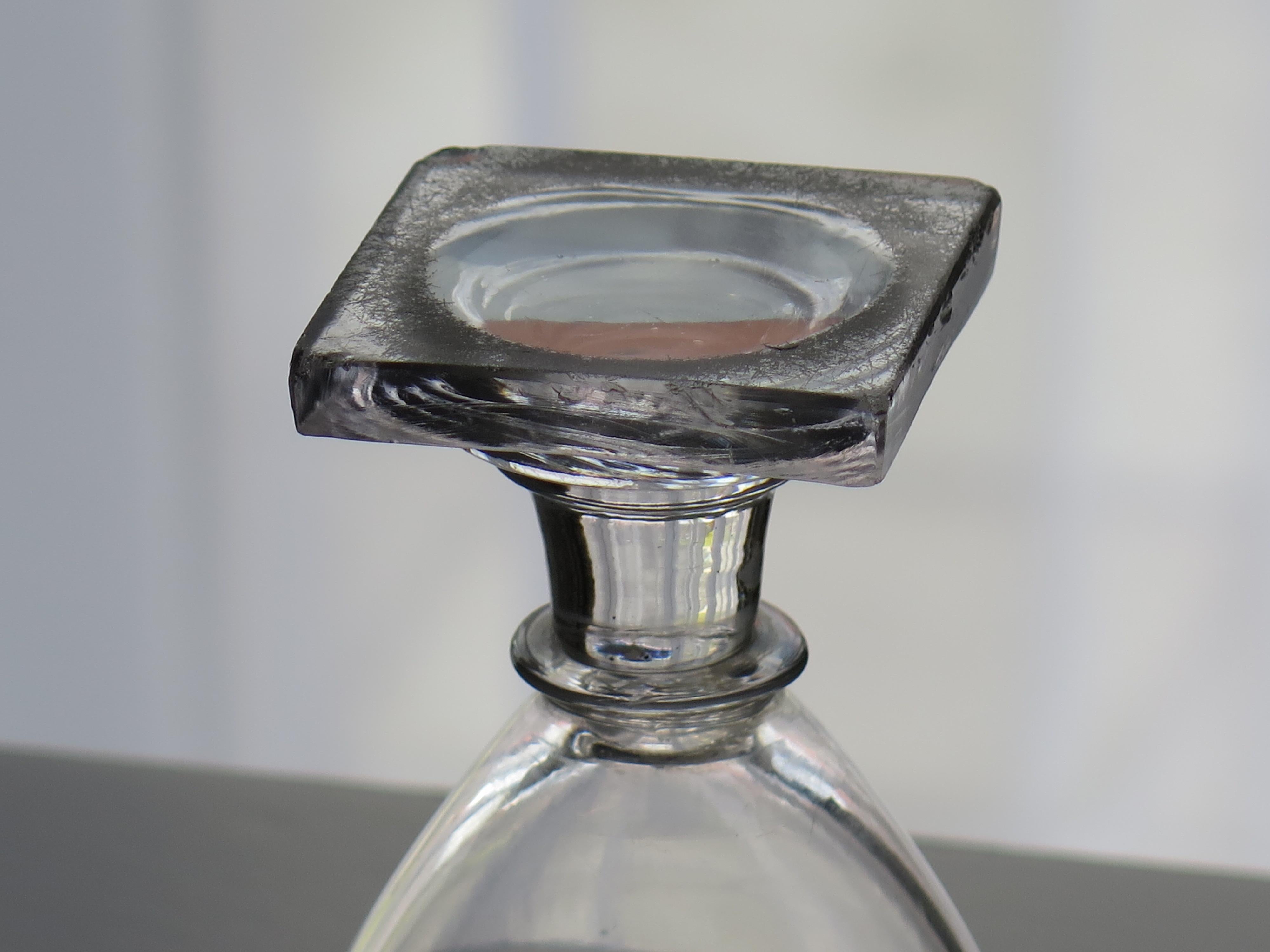 Georgianisches Rummer-Getränkeglas, mundgeblasen mit quadratischem Fuß, englisch um 1790 im Angebot 2