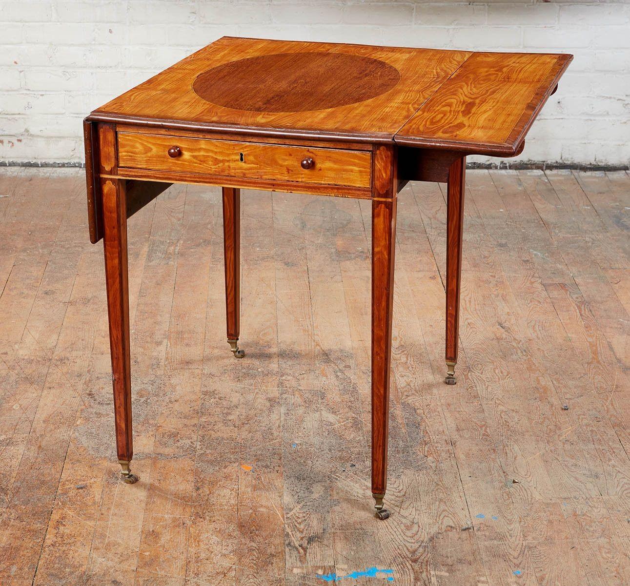 18th Century Georgian Satinwood Pembroke Table For Sale