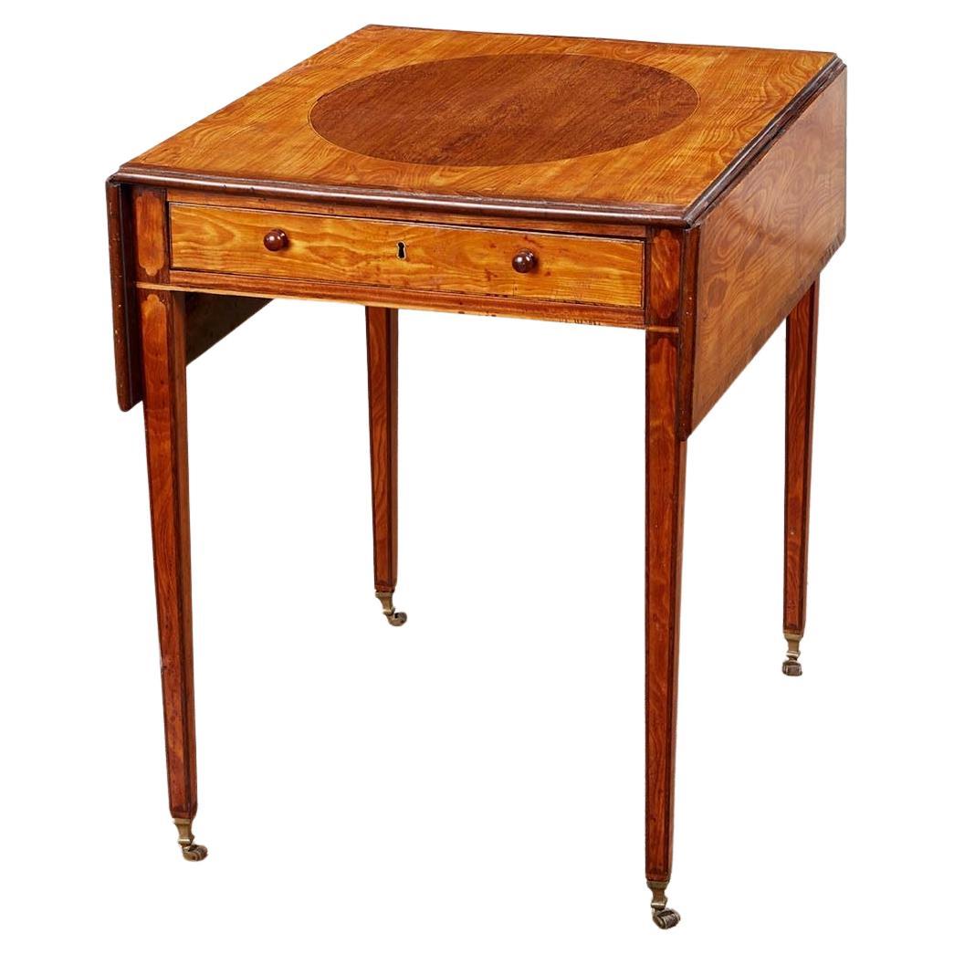 Georgianischer Pembroke-Tisch aus Seidenholz