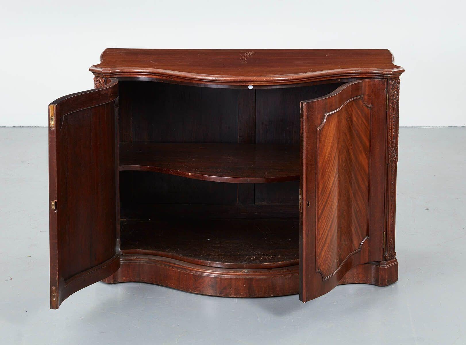 Woodwork Georgian Serpentine Cabinet For Sale