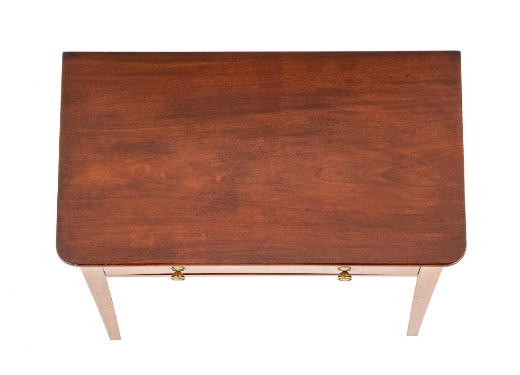 Georgianischer Beistelltisch aus antikem Mahagoni, 1800 im Angebot 1