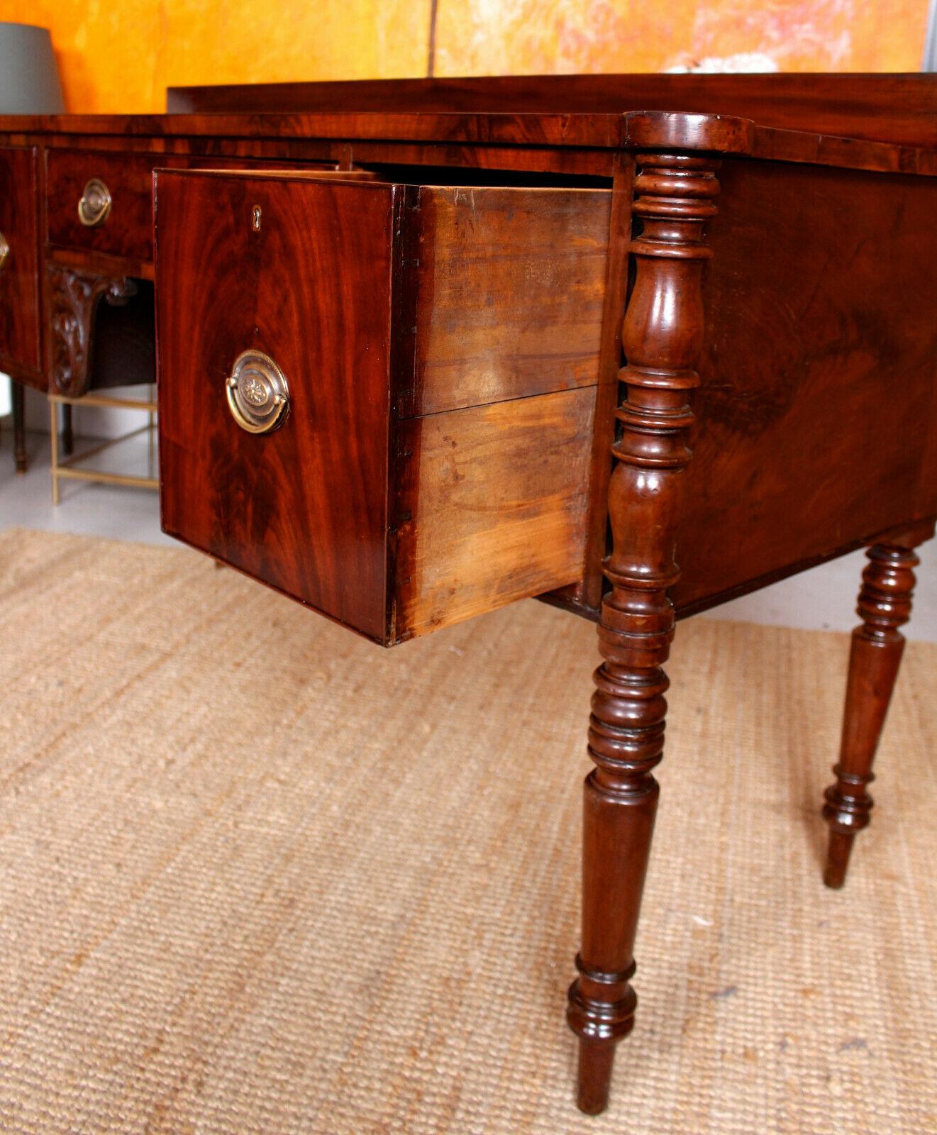 Georgian Sideboard George IV Cuban Mahogany In Good Condition For Sale In Newcastle upon Tyne, GB