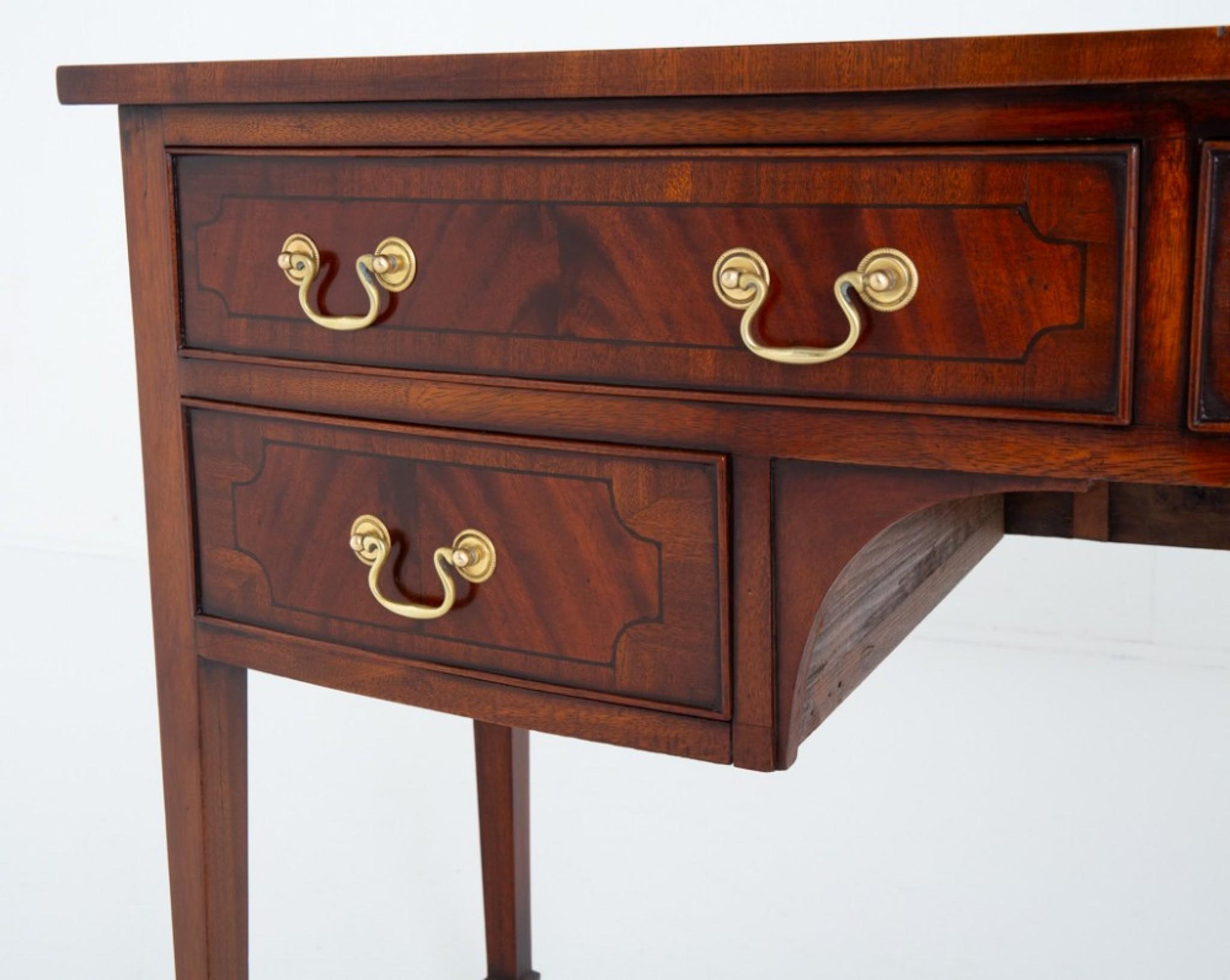 Credenza georgiana Server Revival in mogano in vendita 4