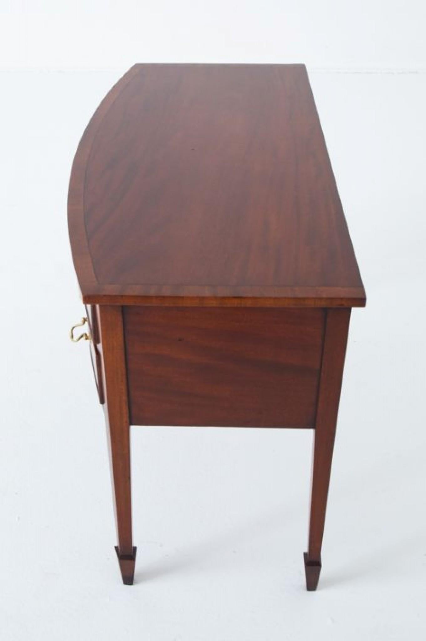 Mogano Credenza georgiana Server Revival in mogano in vendita
