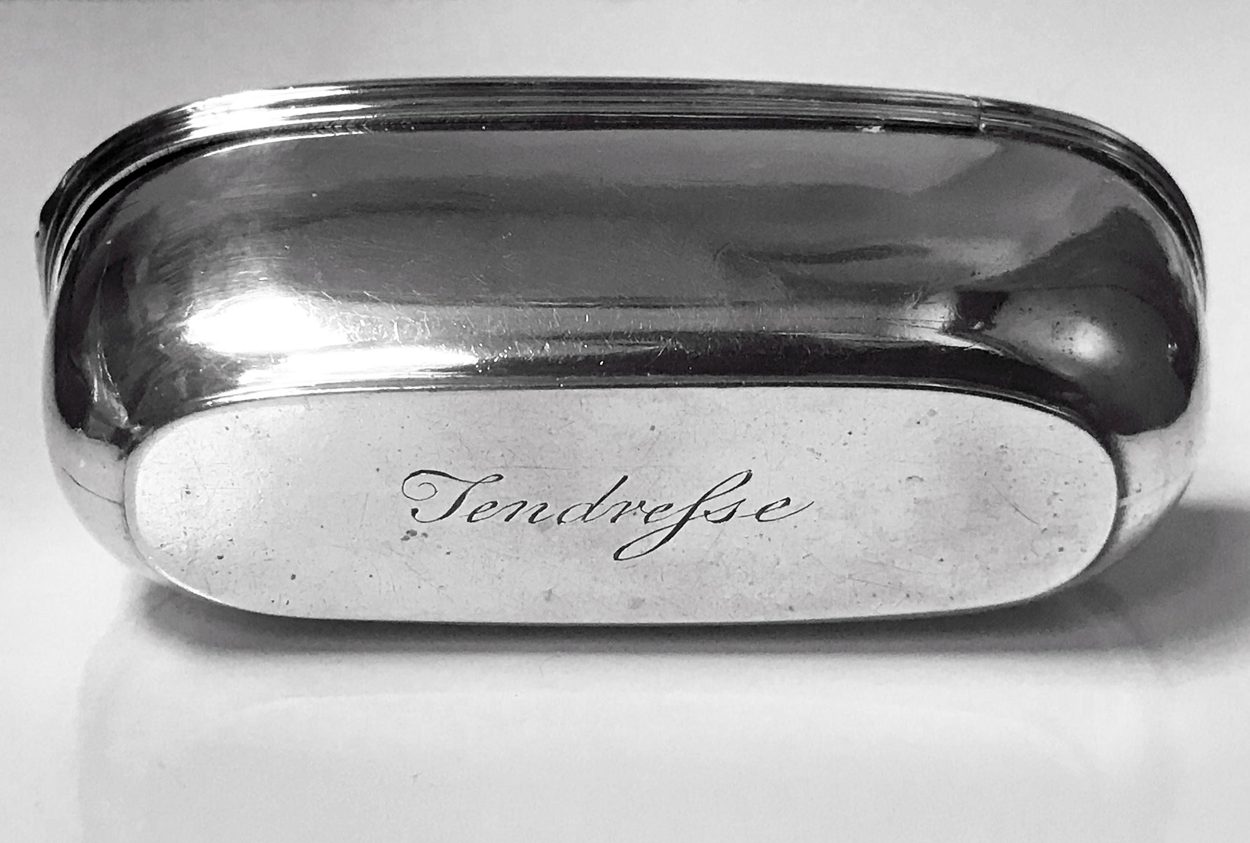 Rare 18th century Georgian Silver Bath Snuff Box, London 1767 William and Aaron Lesturgeon. The hinged snuff box in the form of a bath, plain with reeded border surround and three individual foliate motifs, gilded interior. Engraved on the underside