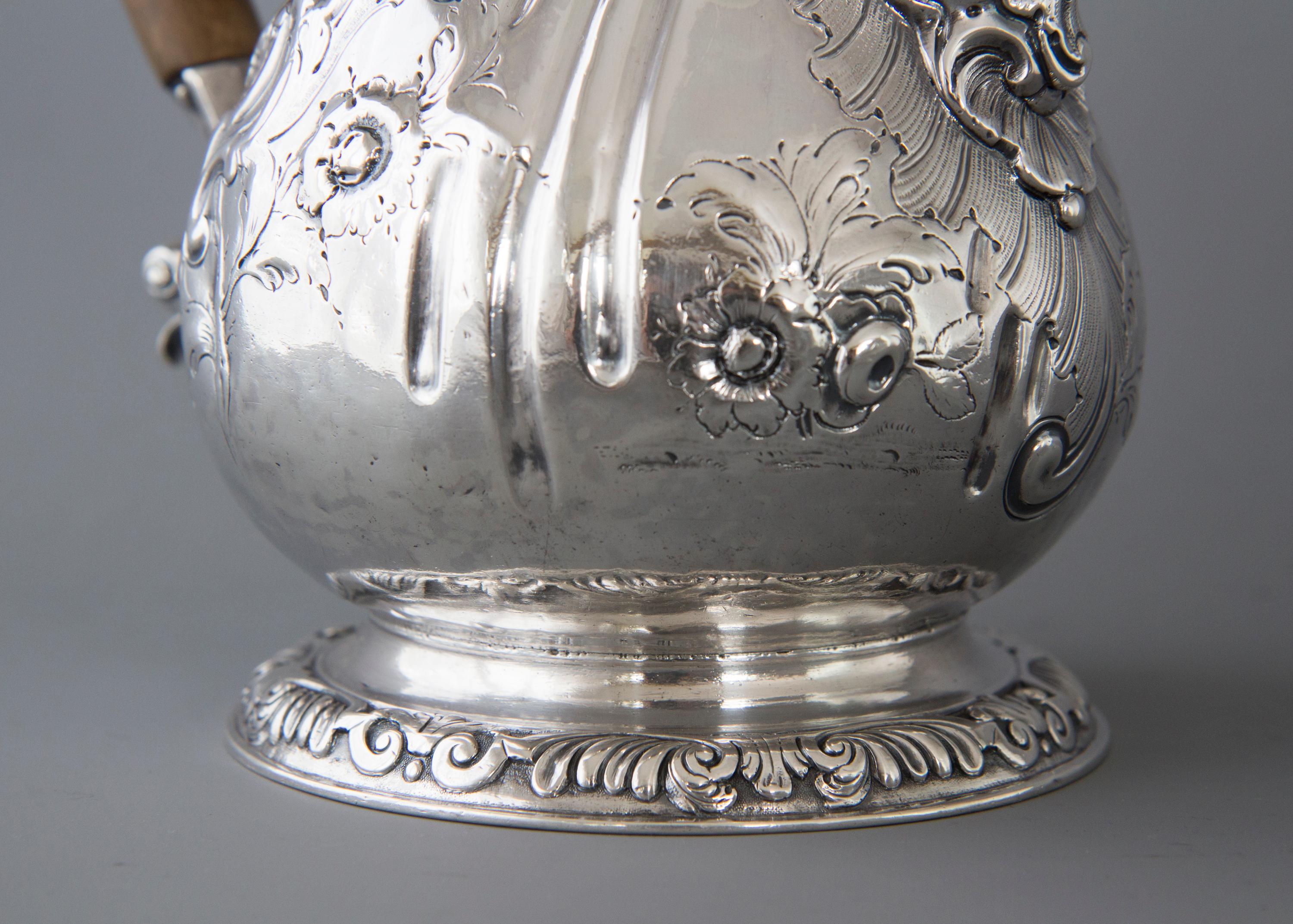 Georgian Silver Coffee Pot, London, 1760 by Herne & Butty 2