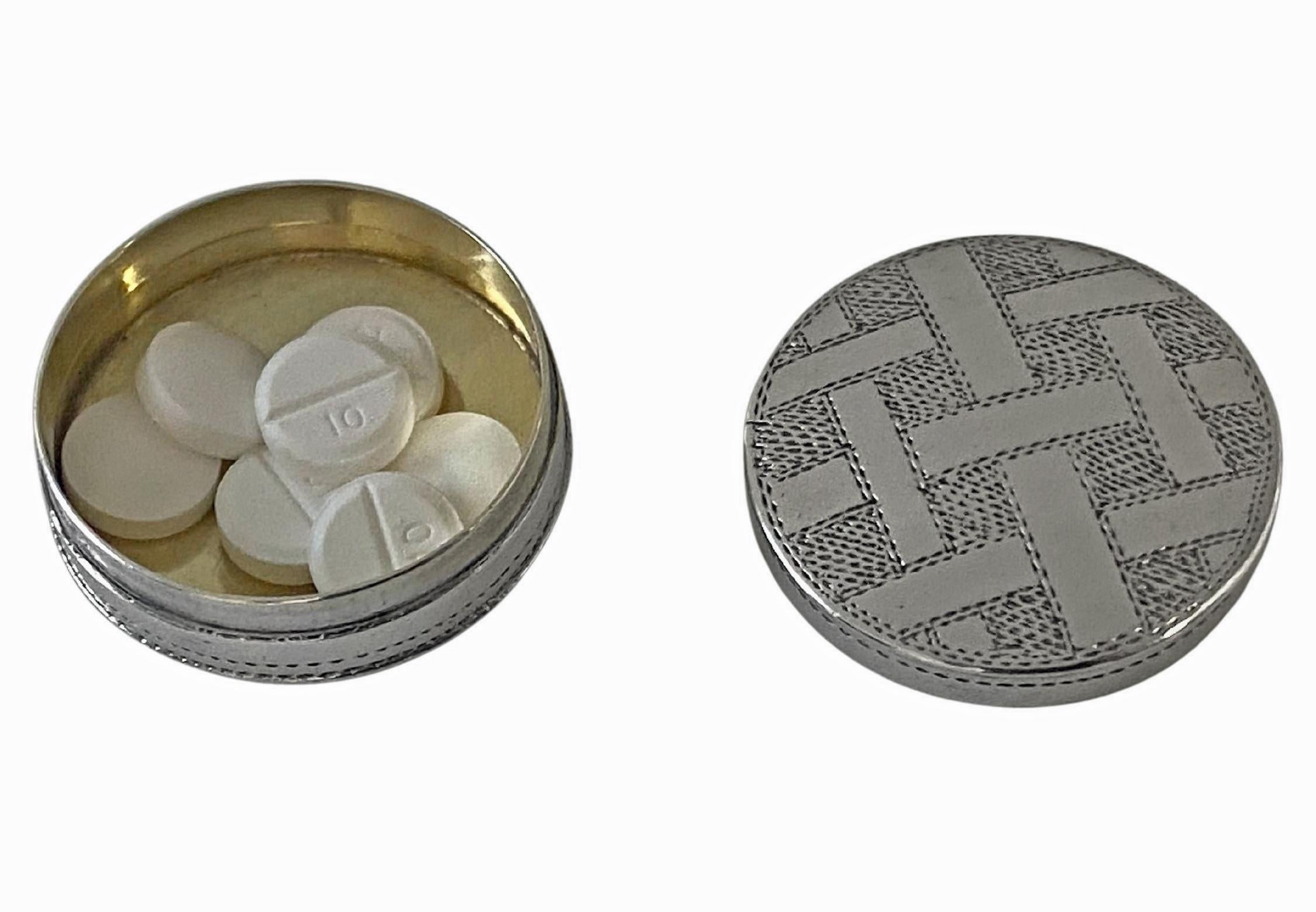 Georgian Silver patch or pill Box Birmingham 1803 Samuel Pemberton For Sale 2