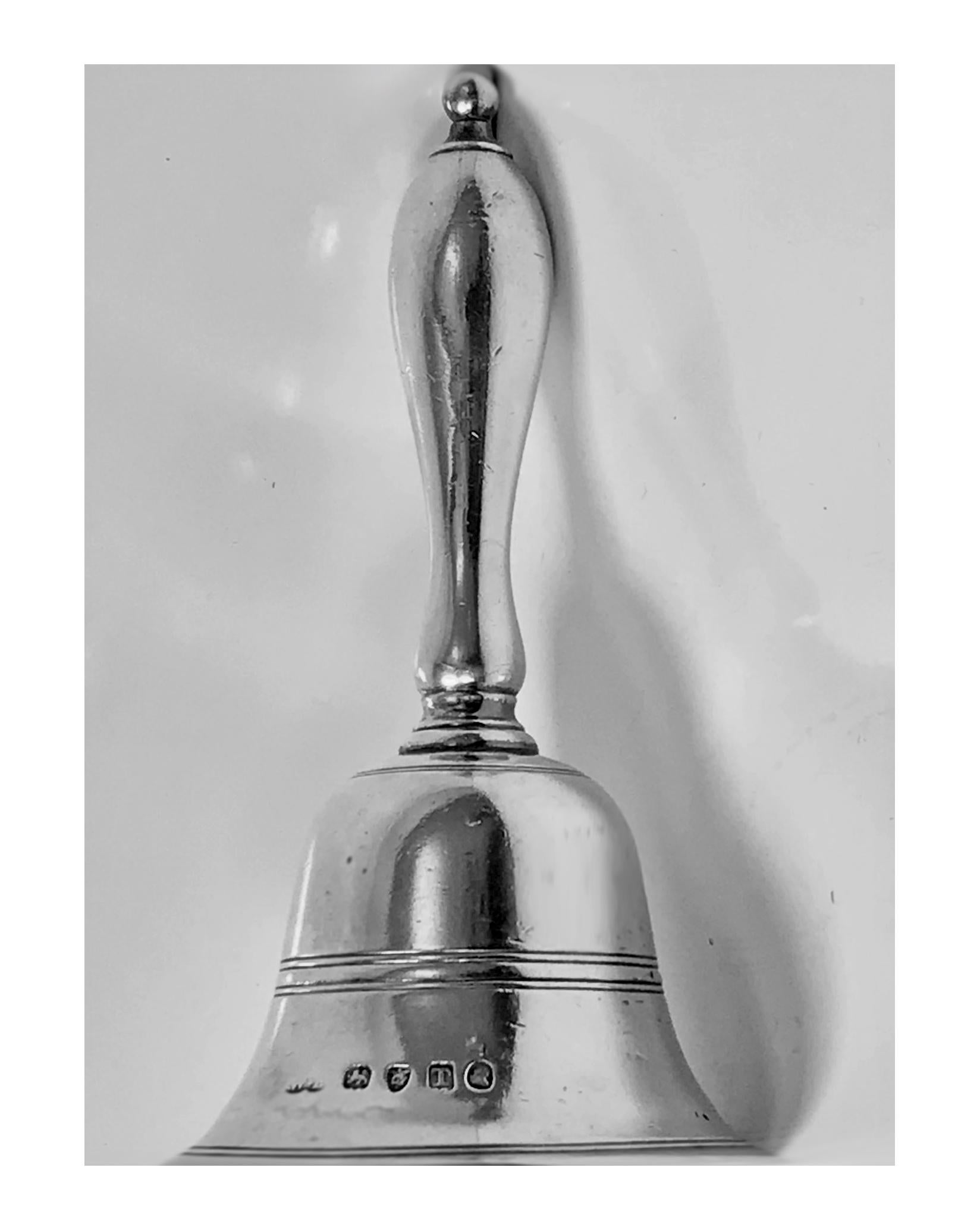 Georgian Silver Table Dinner Bell, London, 1814, William Bateman In Good Condition In Toronto, Ontario
