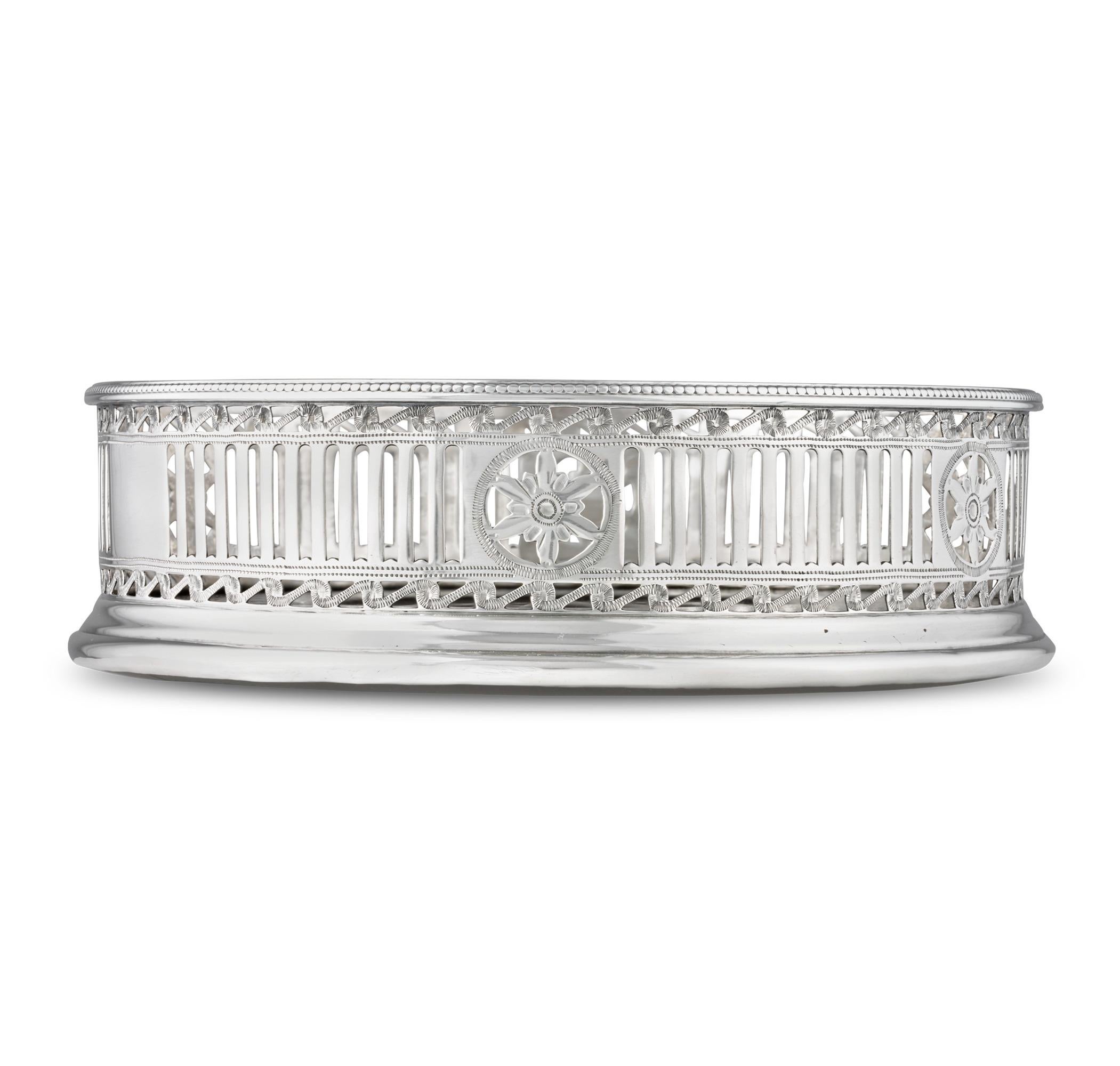 Posavasos de plata georgianos de Hester Bateman Inglés en venta