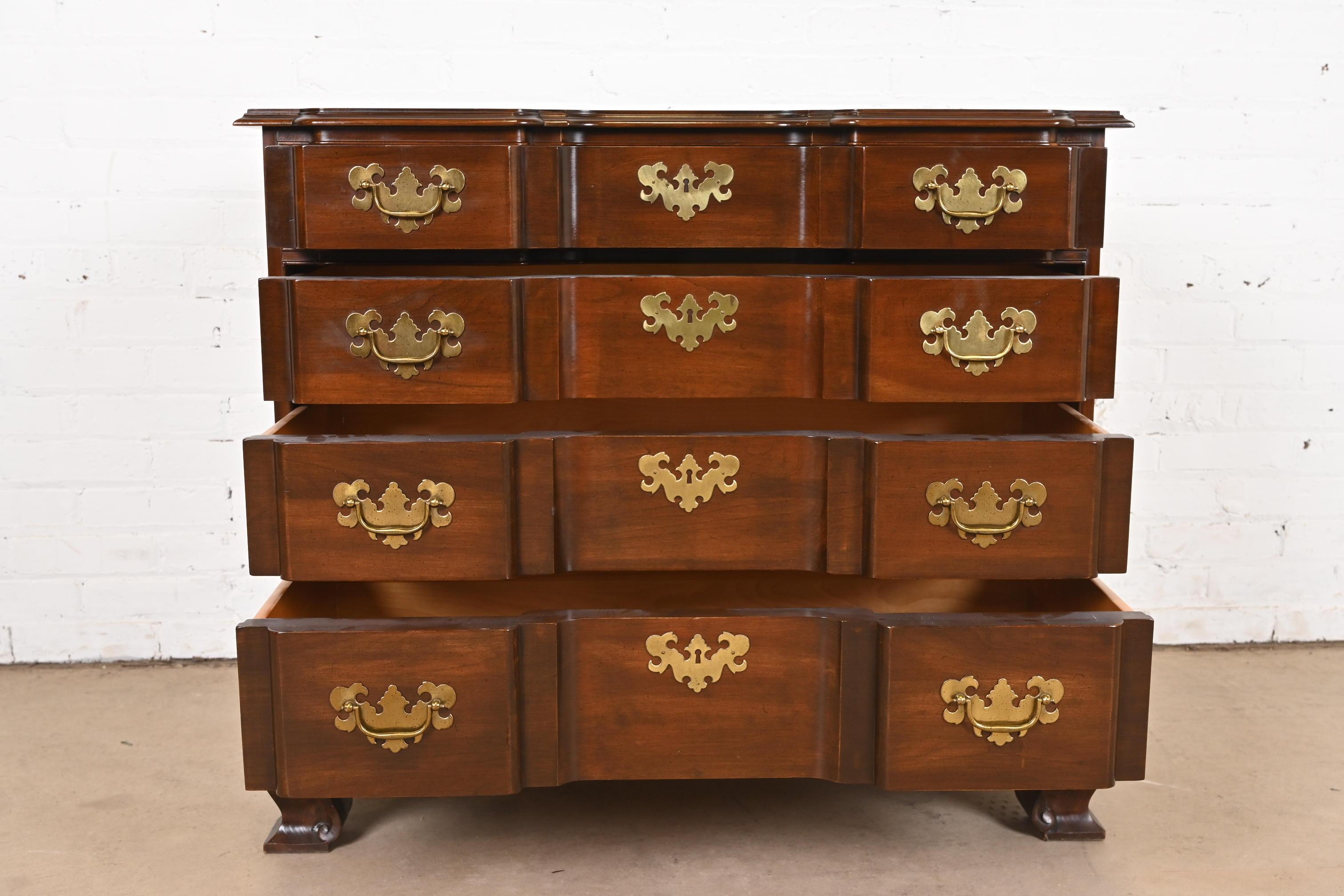 Georgian Solid Cherry Wood Block Front Chest of Drawers For Sale 2